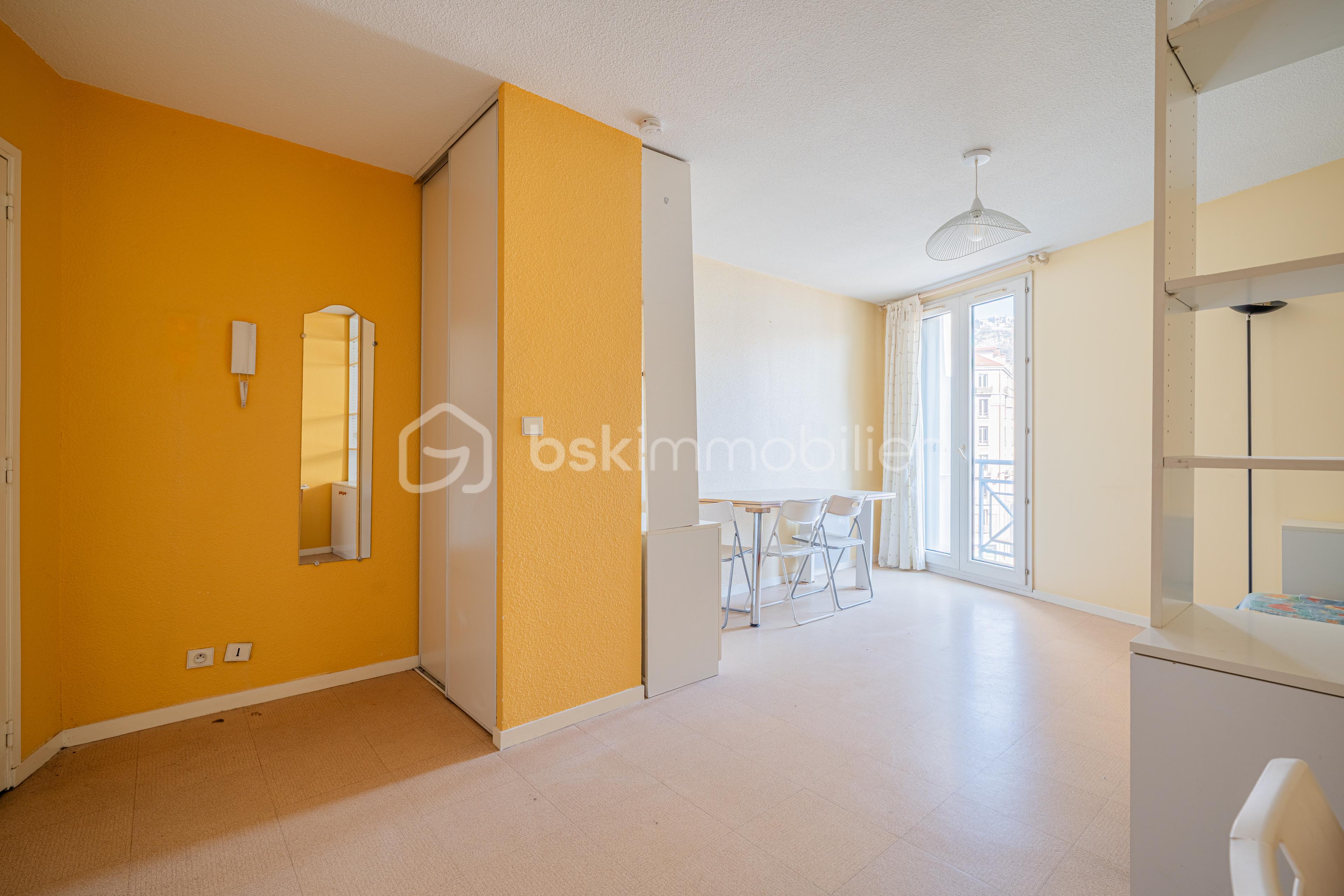 Appartement de 26 m² - A7406871-HDR.jpg