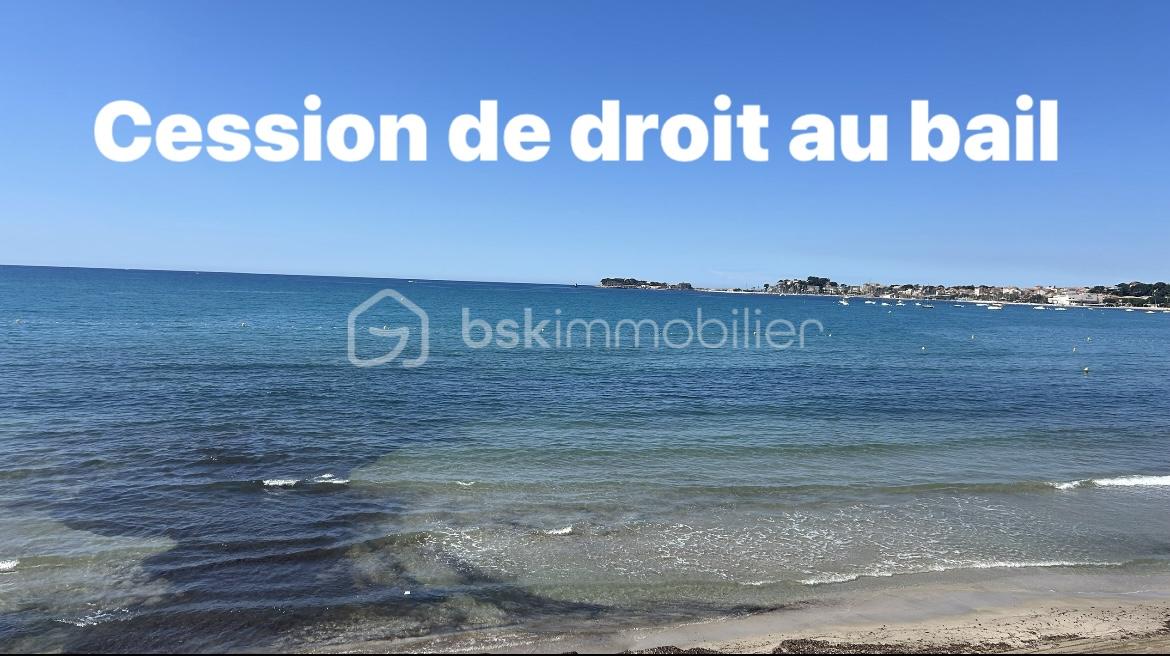 Local d activites de 120 m²