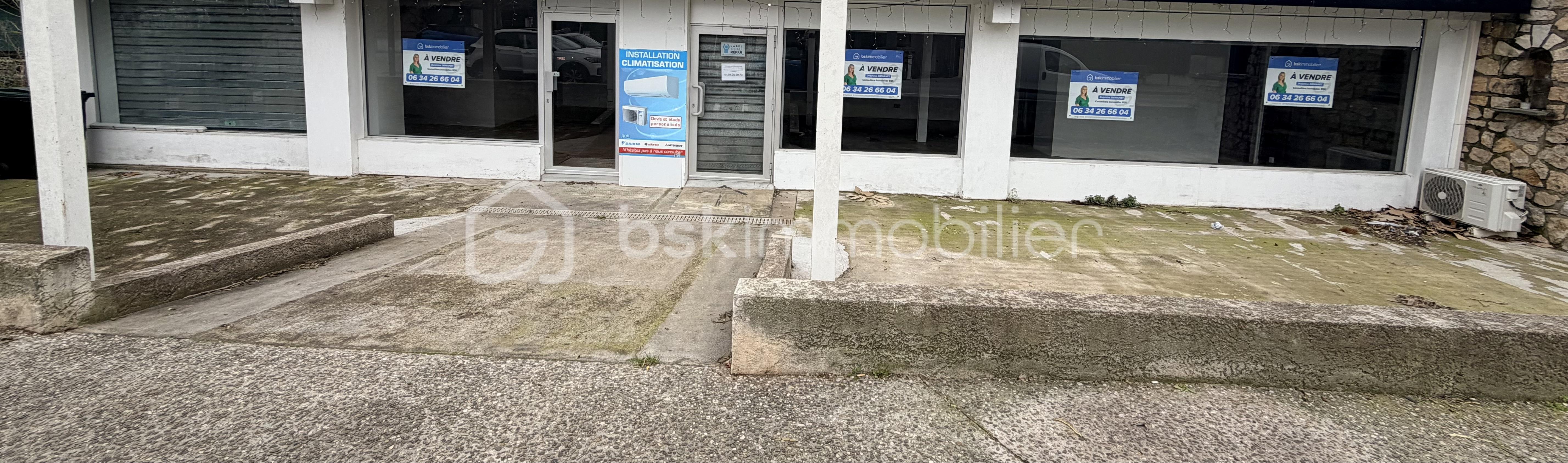 Facade grand local.jpg