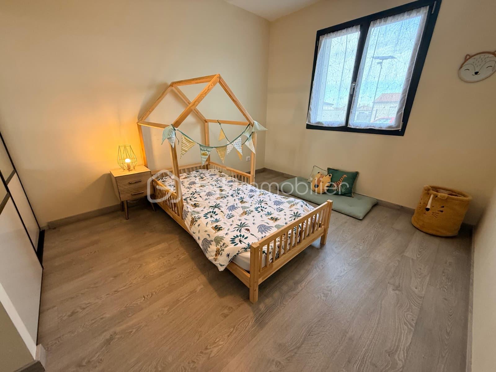 Maison de 145 m² - b5774378-011a-4bd5-b464-c4e67b616c61.jpeg