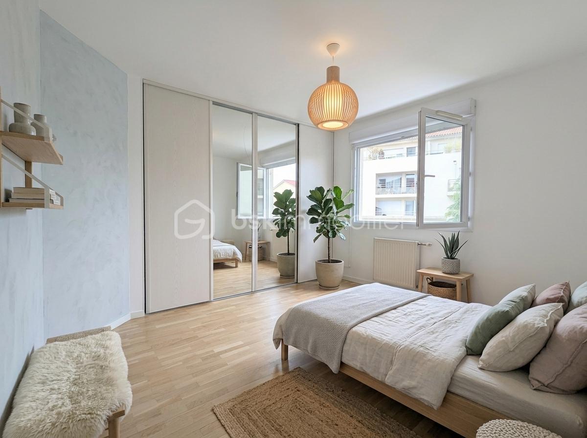 CHAMBRE COUR.jpg