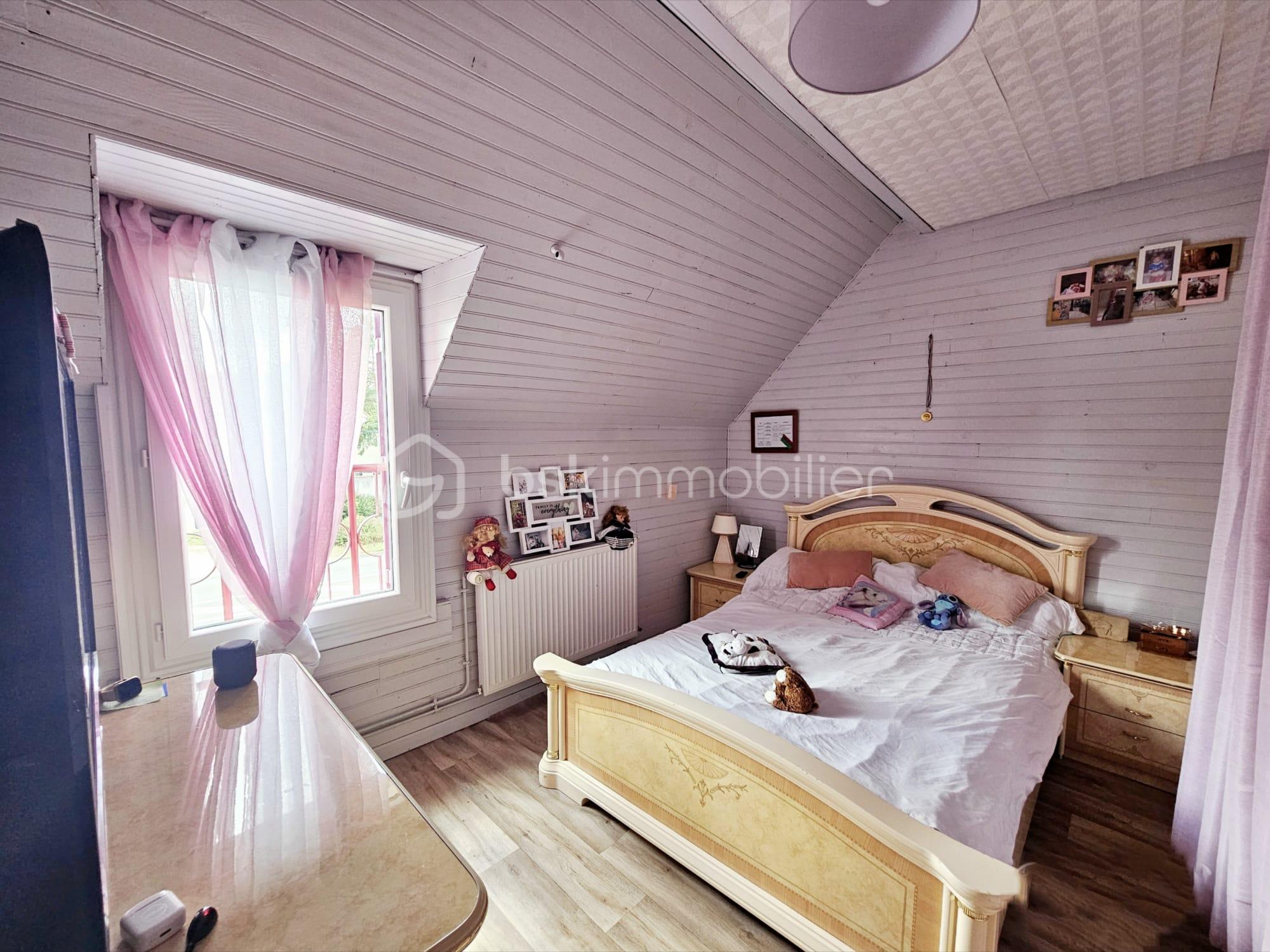 Maison longere de 252 m² - WhatsApp Image 2025-08-18 at 15.48.40 (8).jpeg