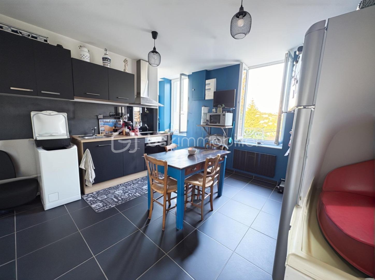 Appartement de 38 m² - c4fd4777dfb0007-1.jpg