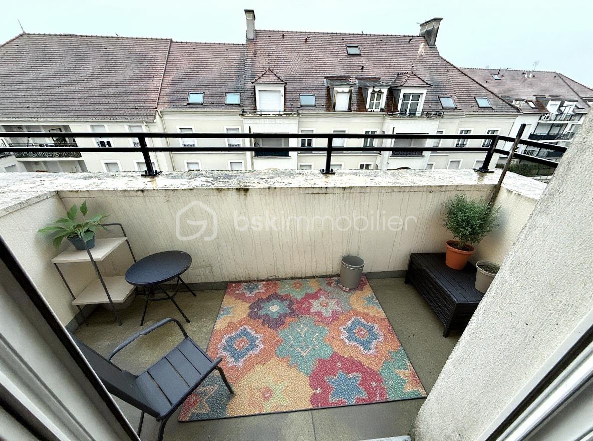 Appartement de 90 m² - balcon relook.png