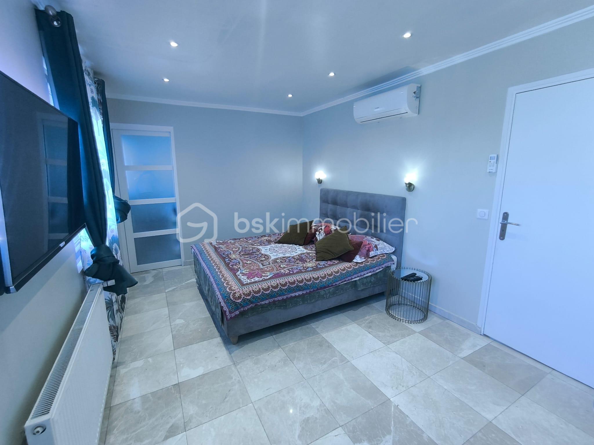 Maison de 167,42 m² - suite parental.jpg