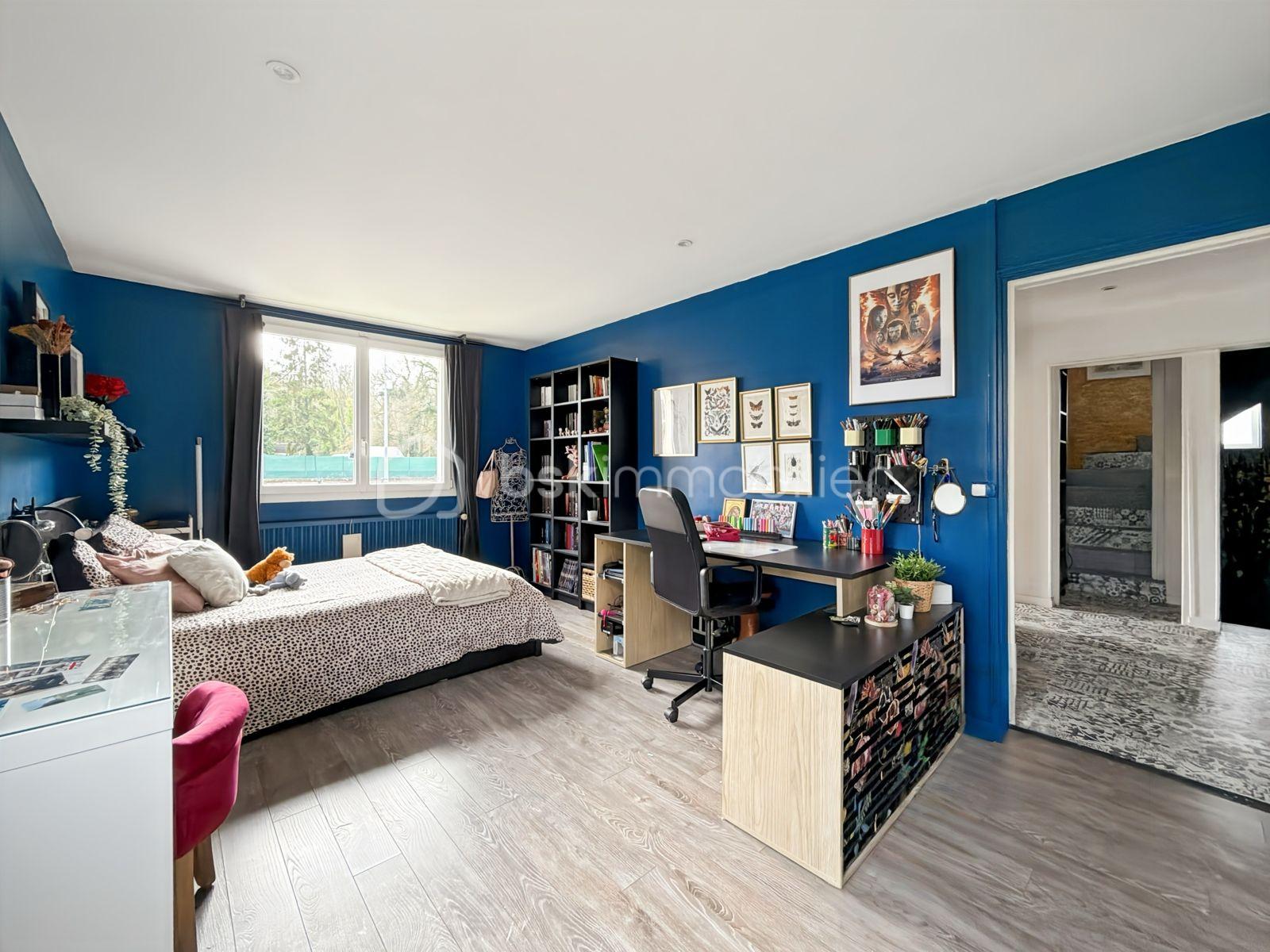 Maison traditionnelle de 220 m² - IMG-20260210-WA0049.jpg