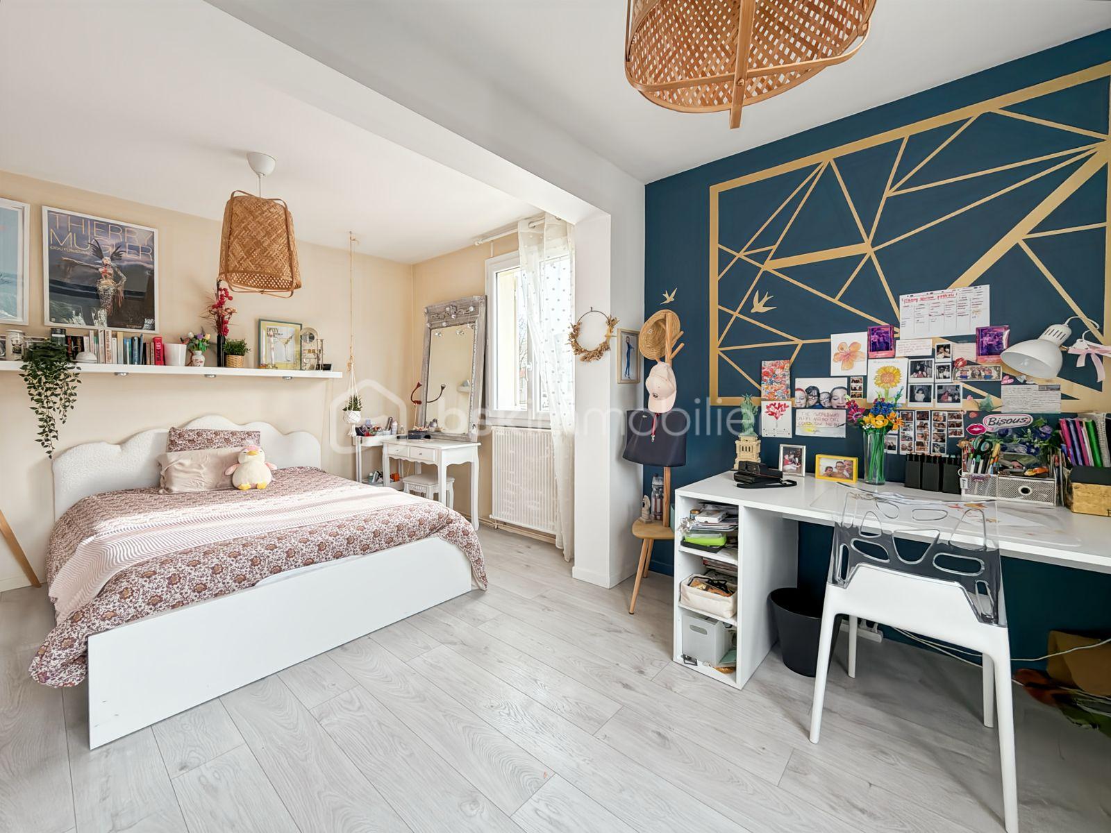 Maison traditionnelle de 220 m² - IMG-20260210-WA0048.jpg