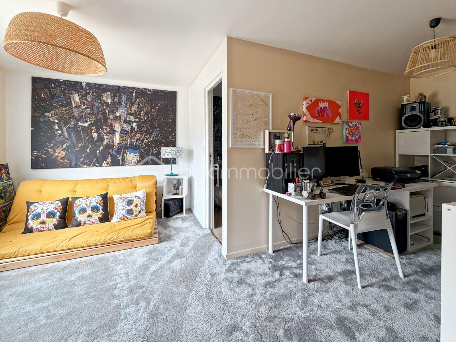 Maison traditionnelle de 220 m² - IMG-20260210-WA0035.jpg