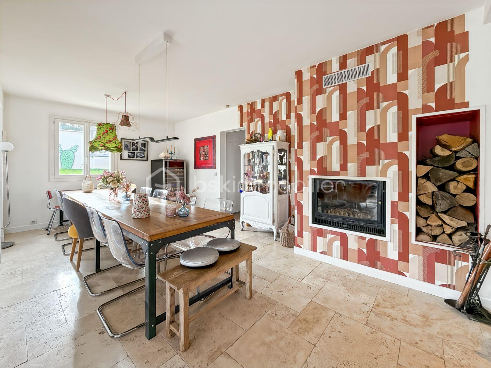 Maison traditionnelle de 220 m² - IMG-20260210-WA0053.jpg