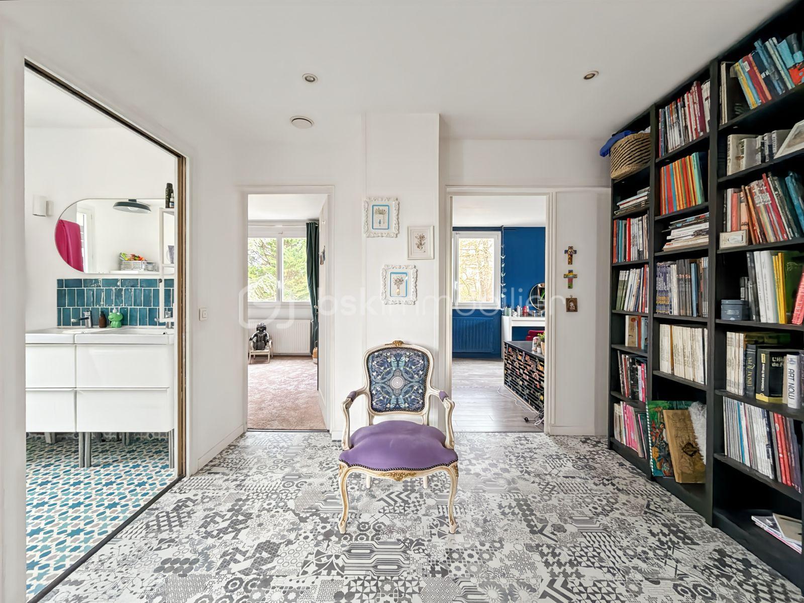 Maison traditionnelle de 220 m² - IMG-20260210-WA0041.jpg