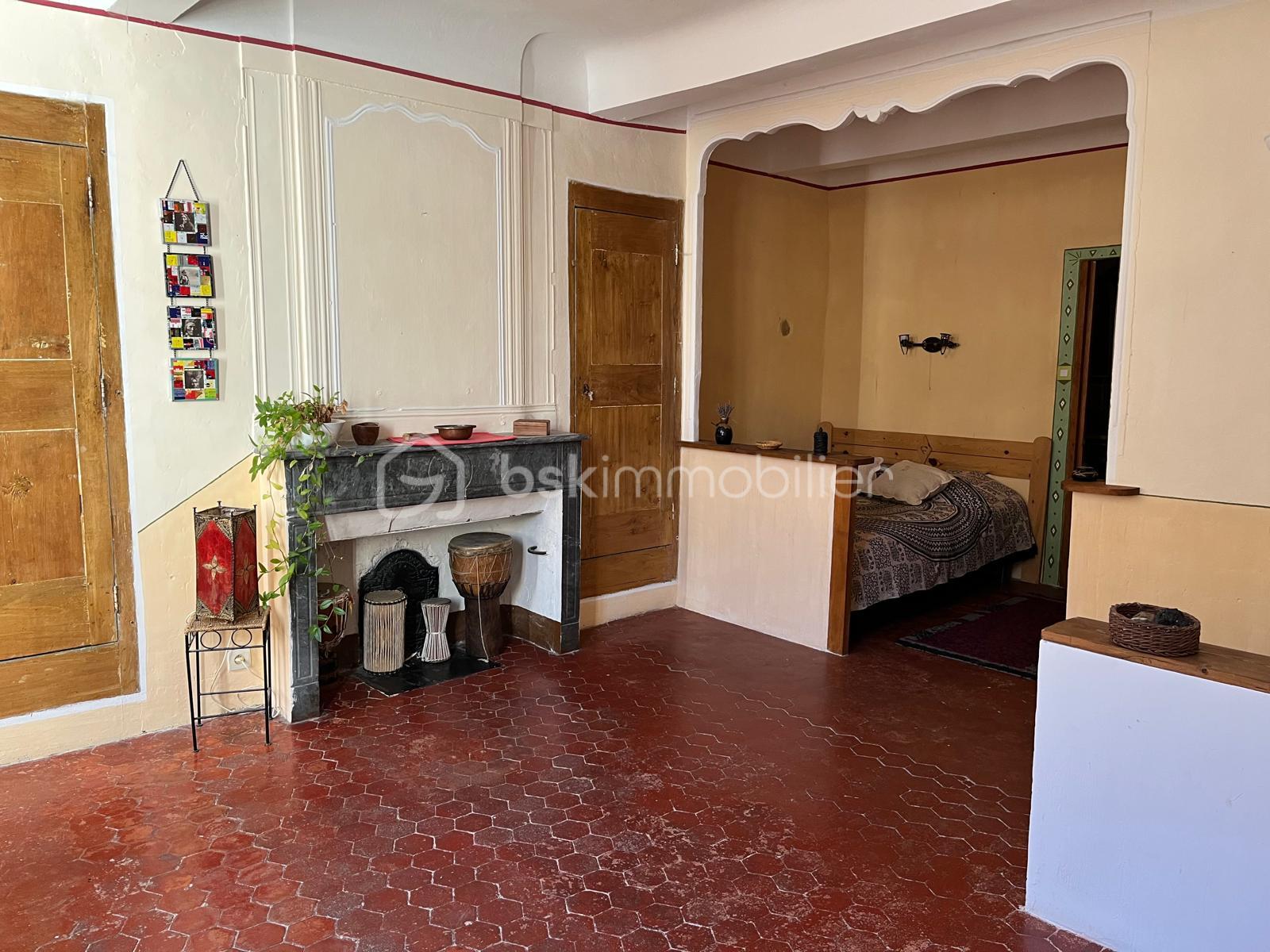 Maison ancienne de 383 m² - IMG-20251017-WA0017.jpg