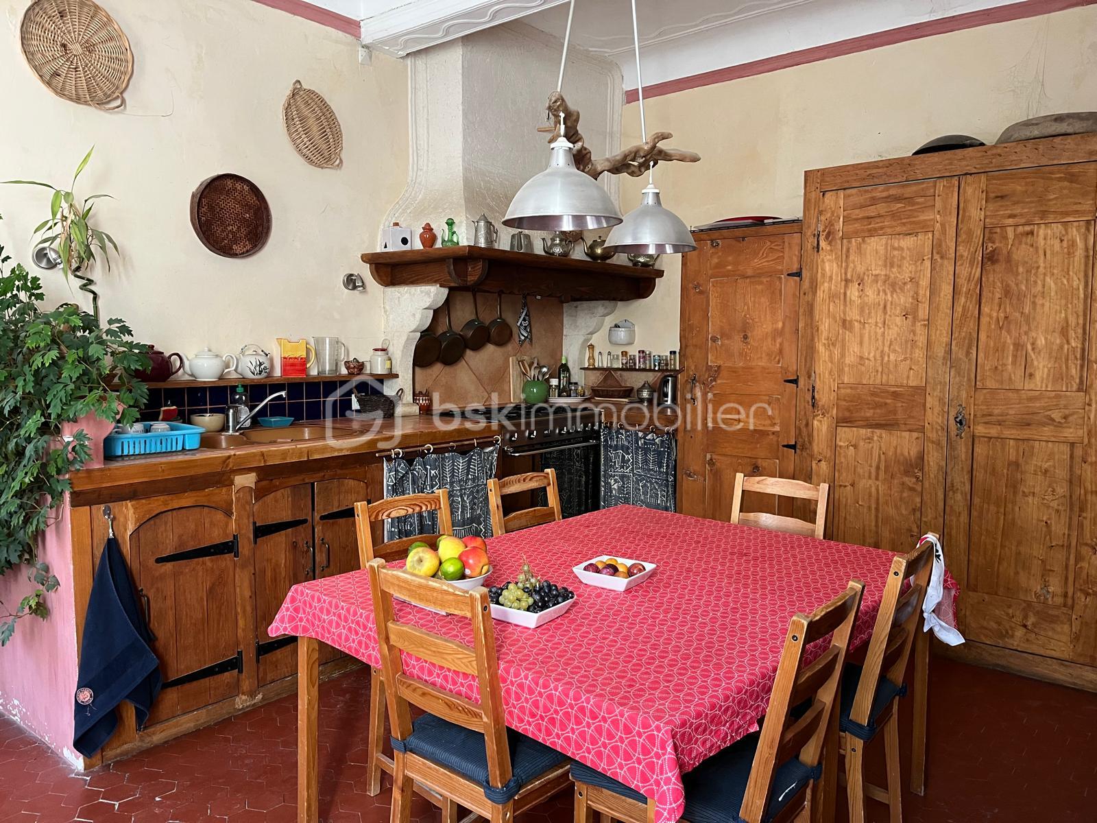 Maison ancienne de 383 m² - IMG-20251017-WA0008.jpg