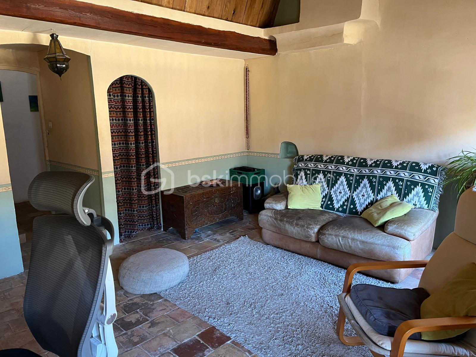 Maison ancienne de 383 m² - IMG-20251017-WA0027.jpg