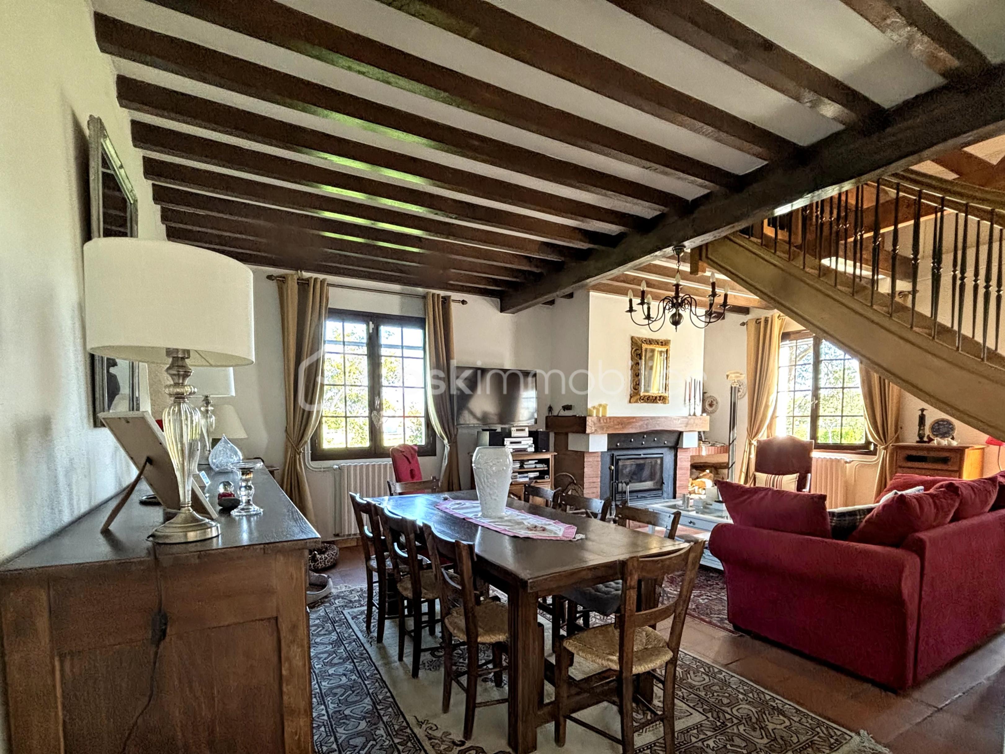 Monségur Salon N°1.png