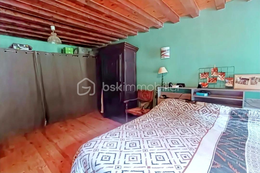 Maison de 110 m² - hoqi-82c0a7472a15480ca2cbec45249f8ab2.jpg