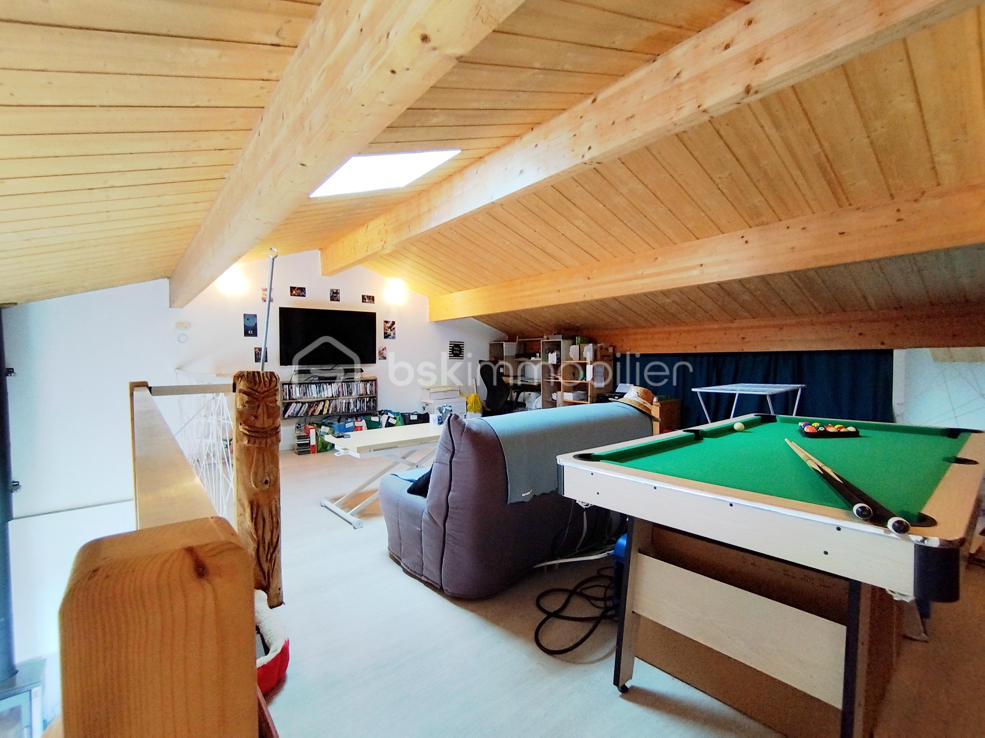 Maison de 305 m² - 1752060026132.jpg