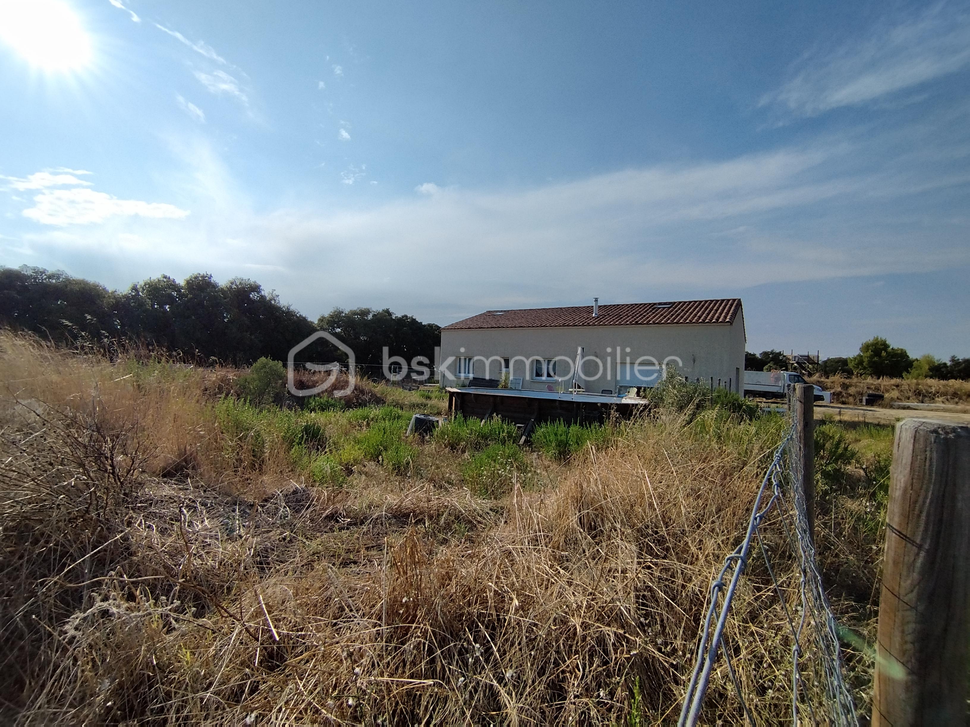 Maison de 305 m² - 1757059958421.jpg