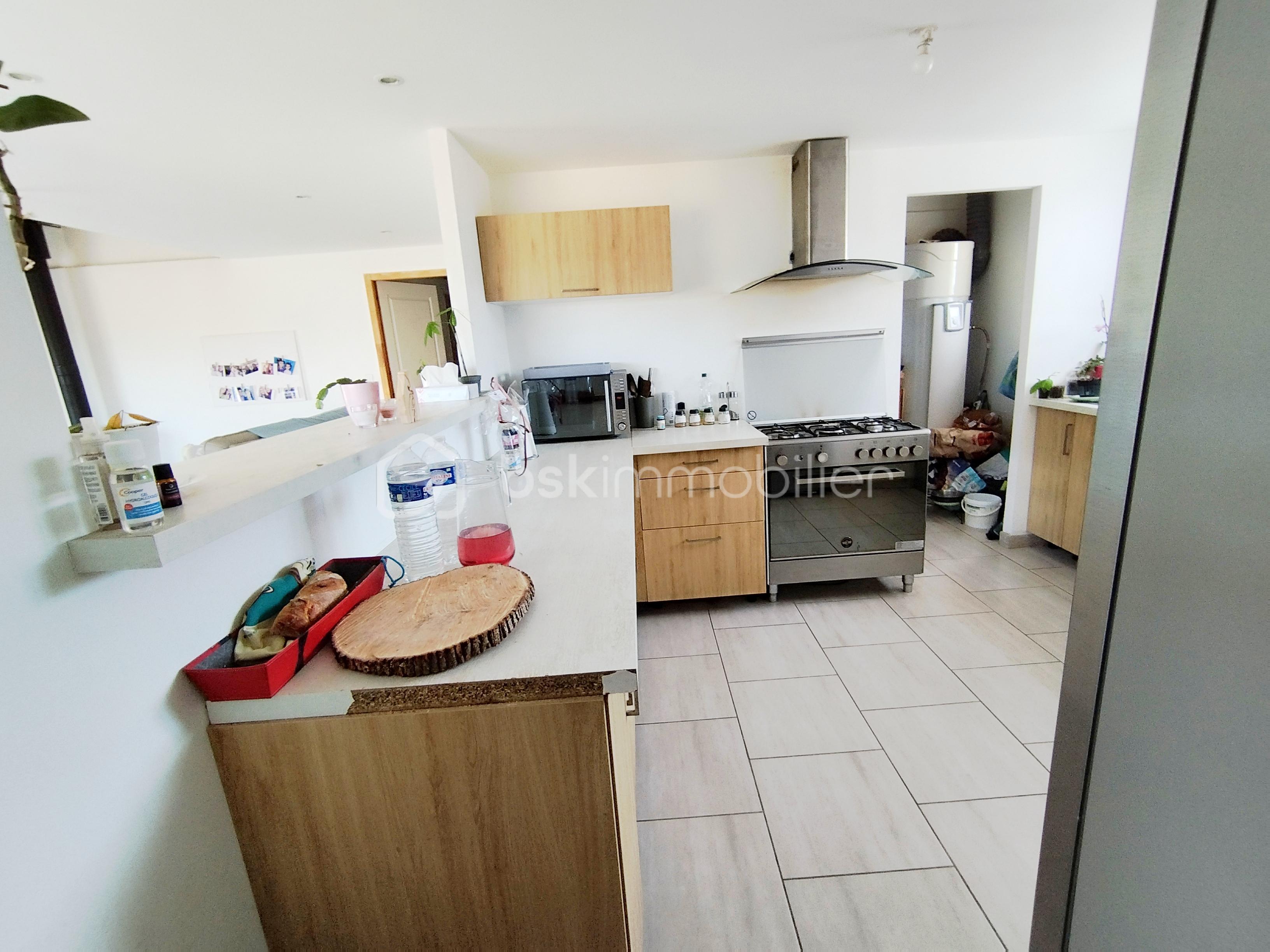 Maison de 305 m² - 1752060082090.jpg