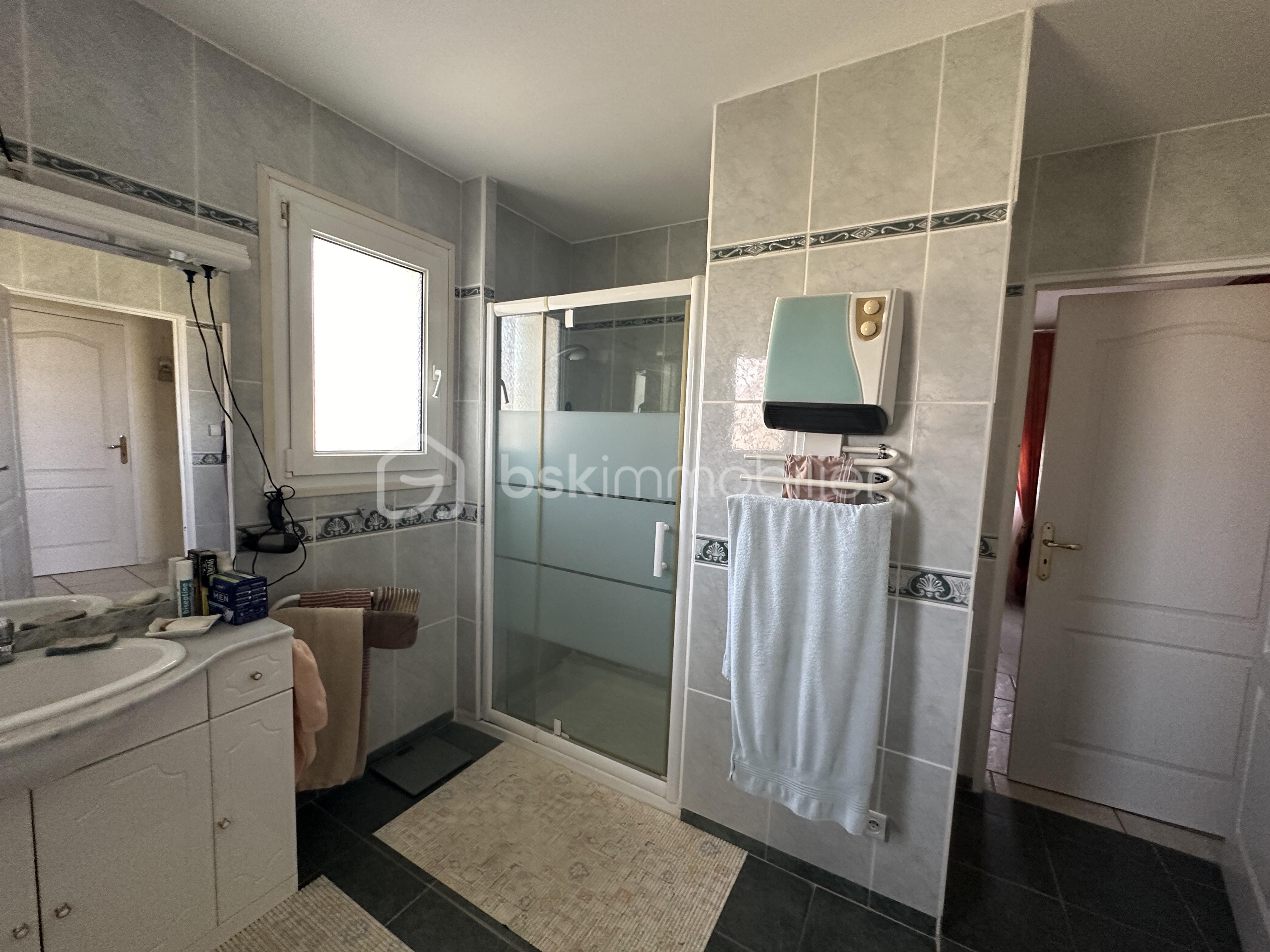 Maison de village de 236 m² - IMG_2228.JPG