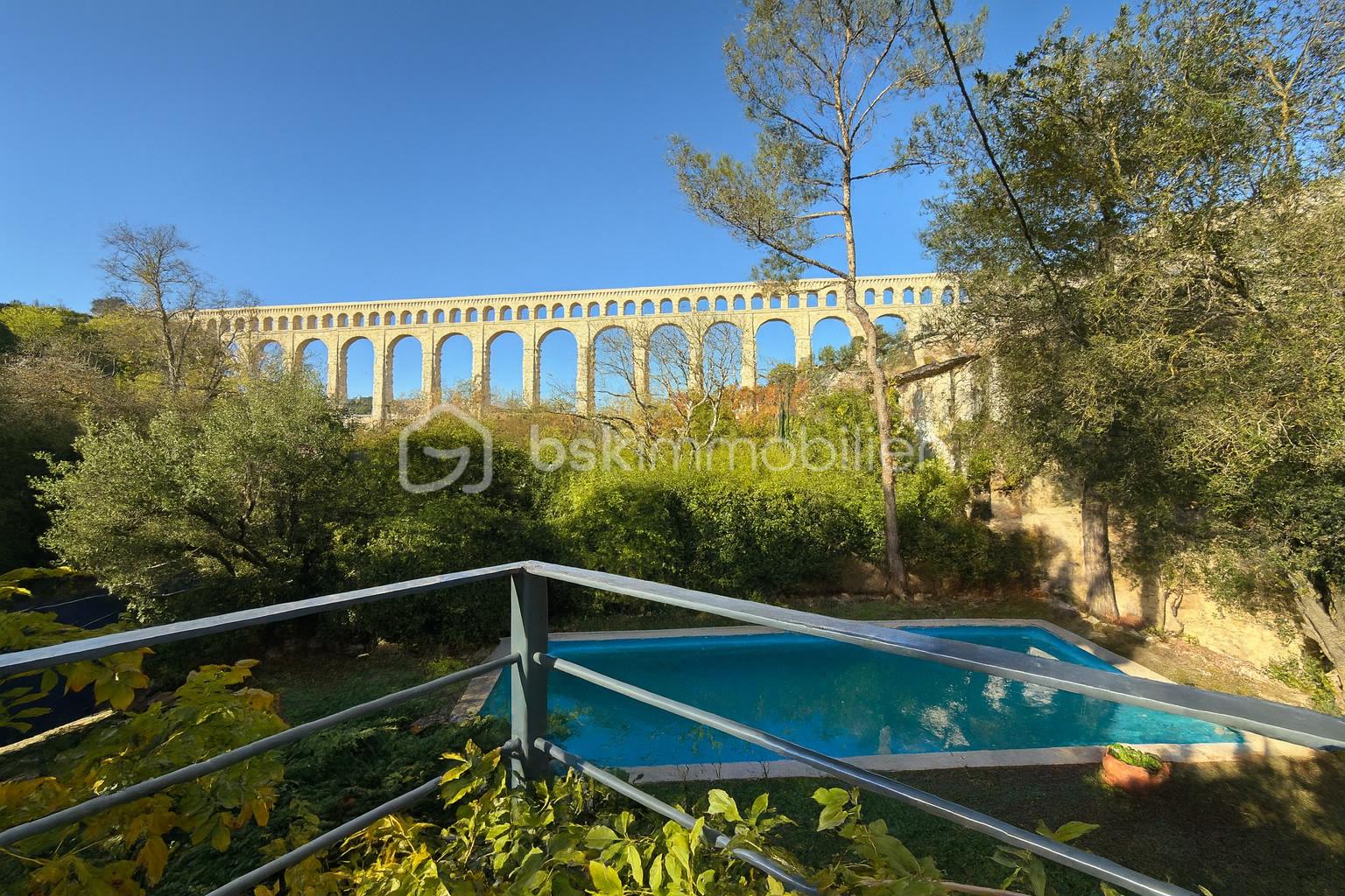 Maison de 168 m² - terrasse piscine ouverte.png