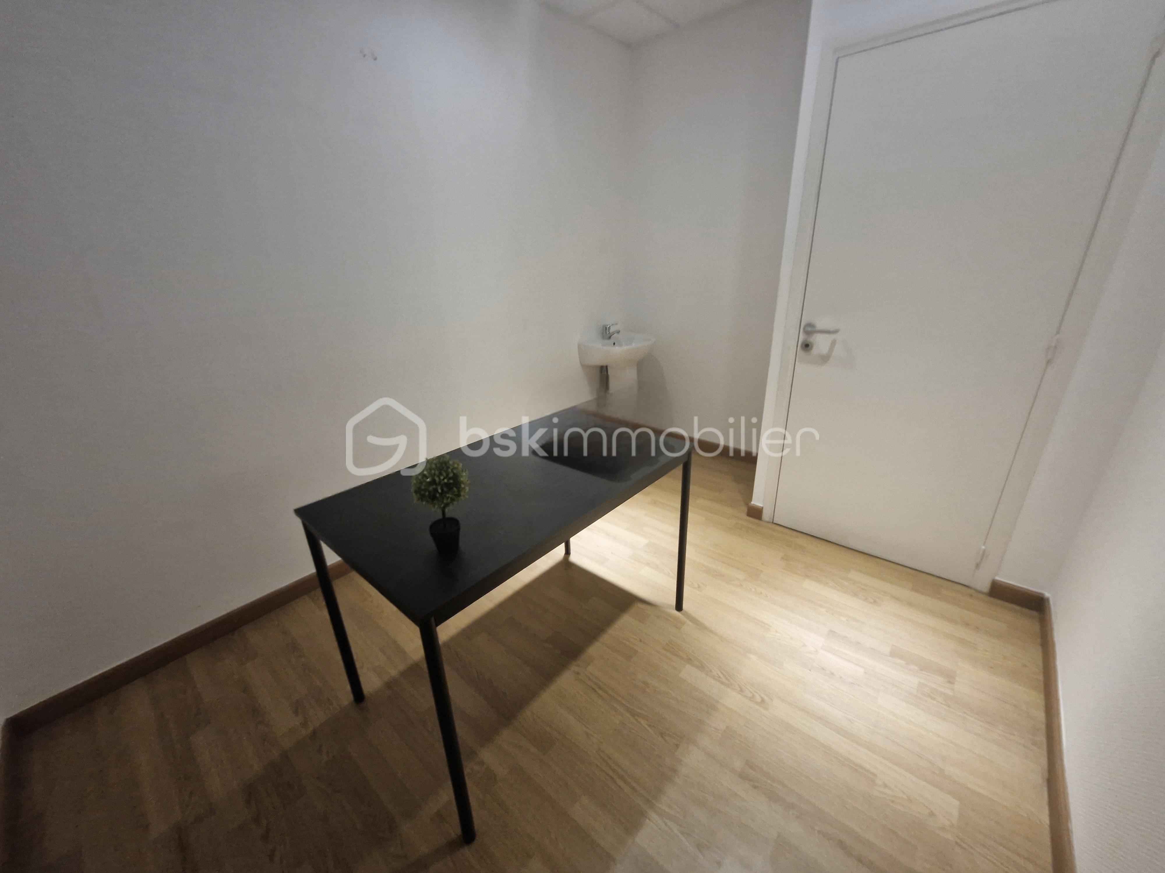 Immeuble de bureaux de 207 m² - 1000044059.jpg