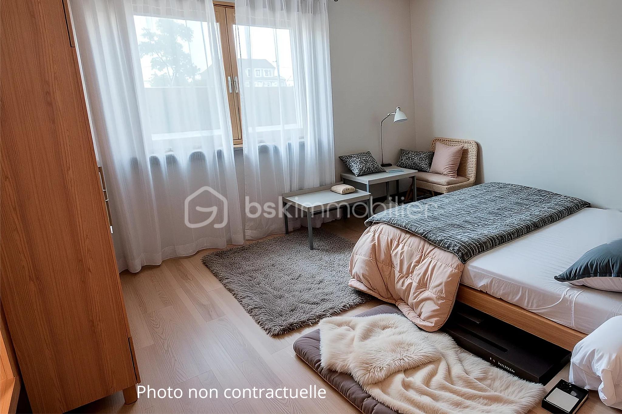 Demeure de 420 m² - Vente maison Leojac chambre 1.3 .png