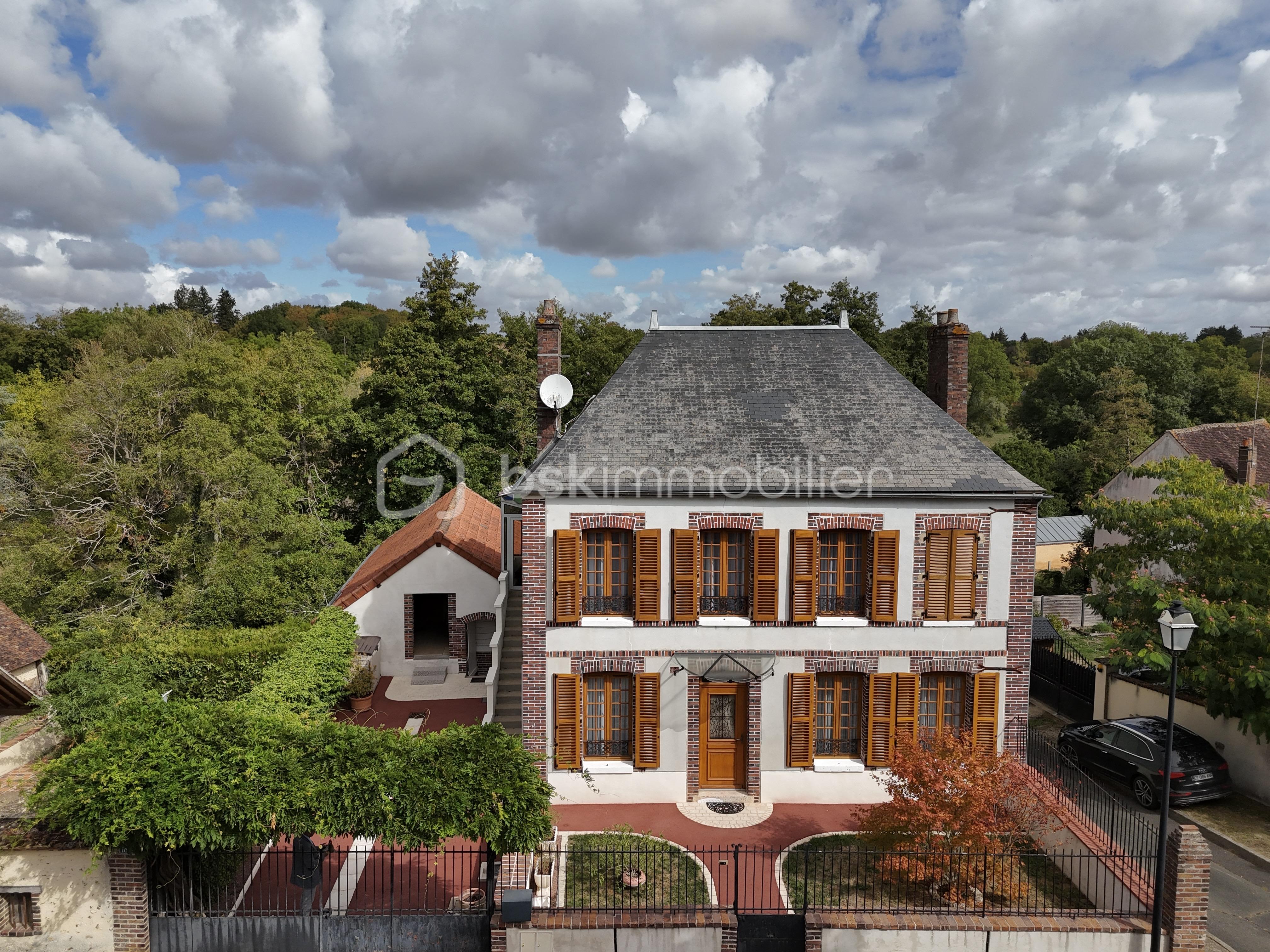 Maison 7 pièces 130 m² · à Courtenay · 130 m² · 279 000 €