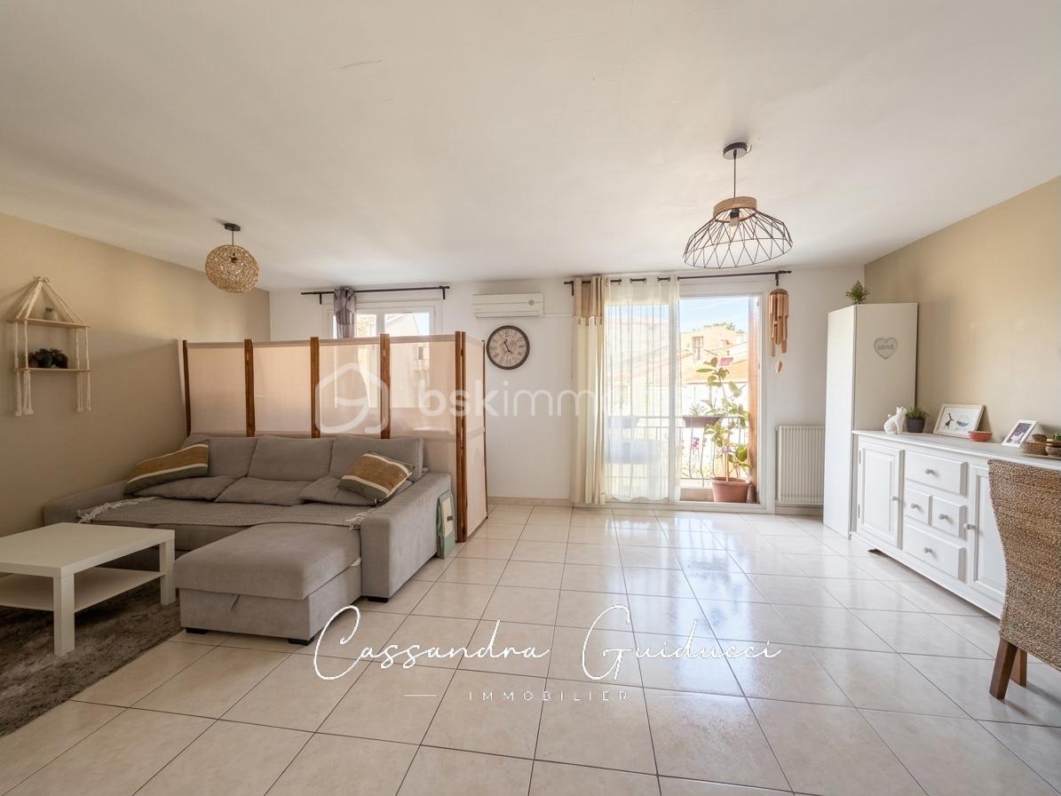 Appartement 4 pièces 79 m² · à Marseille · 79 m² · 142 000 €