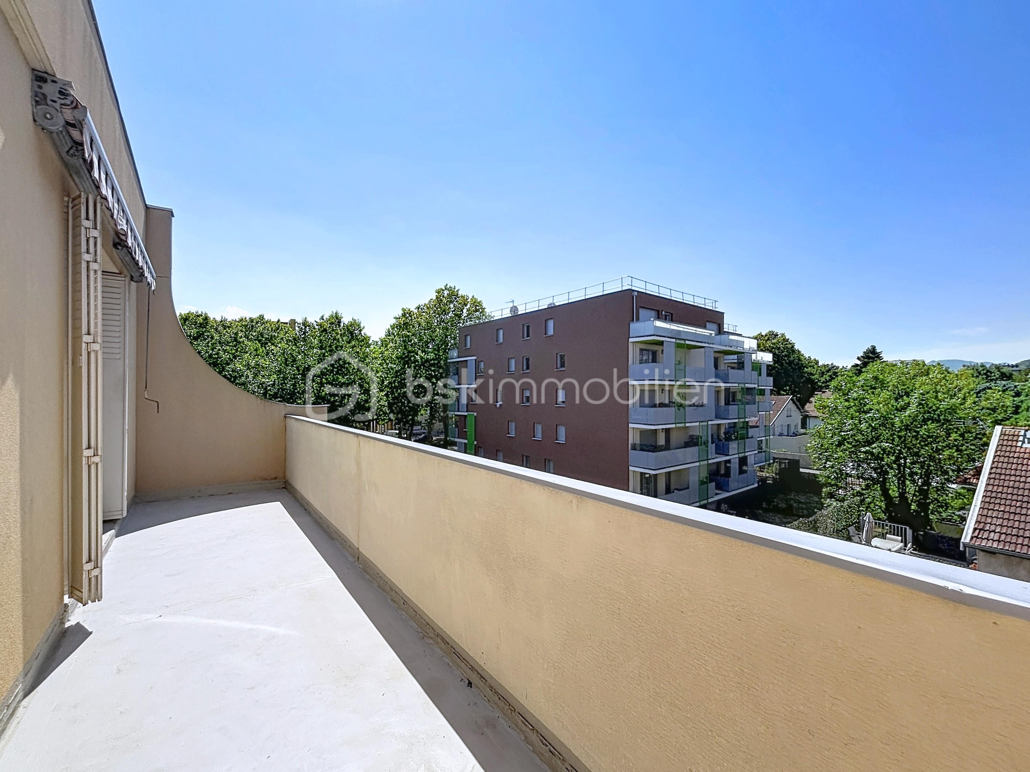 Photo terrasse sud est.jpg