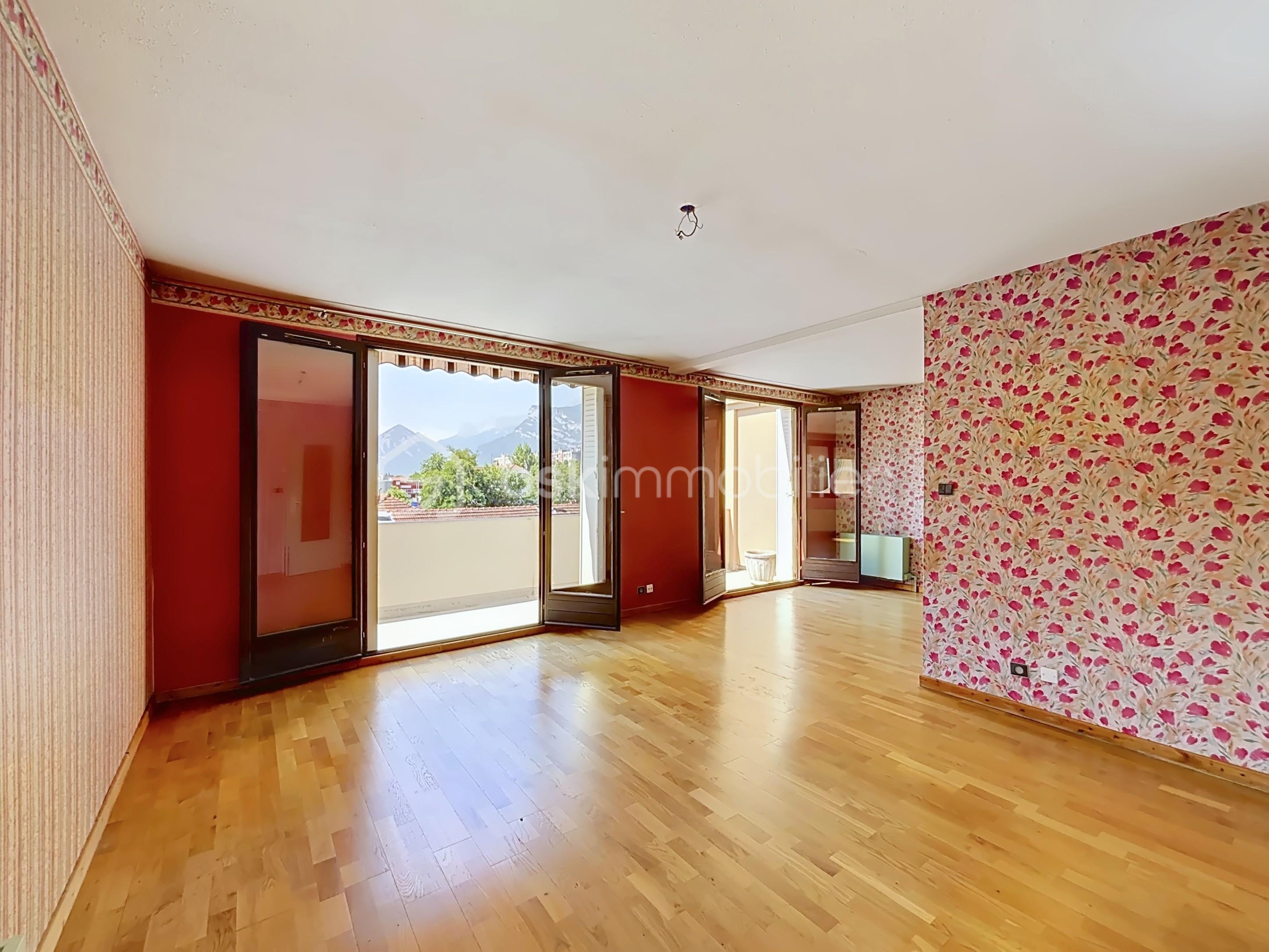 photo sam salon.jpg