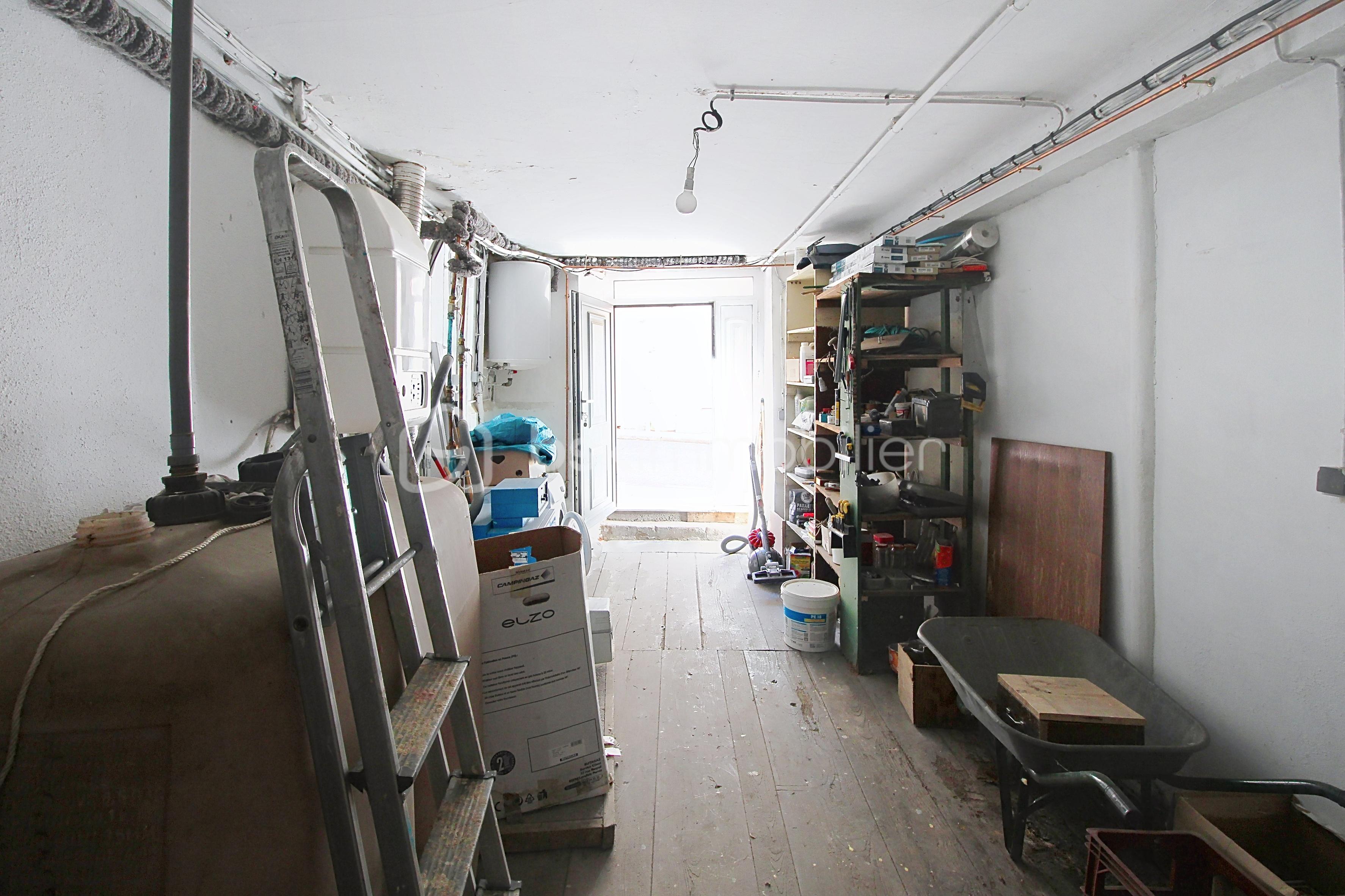 Maison de village de 130 m² - demo-tour-10-main-street_00024.jpeg