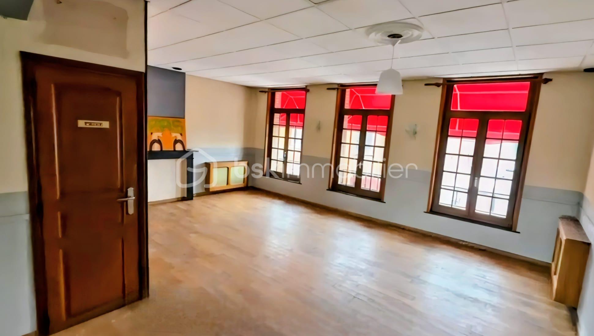 Local d activites de 128 m² - photo 4st amand.jpg
