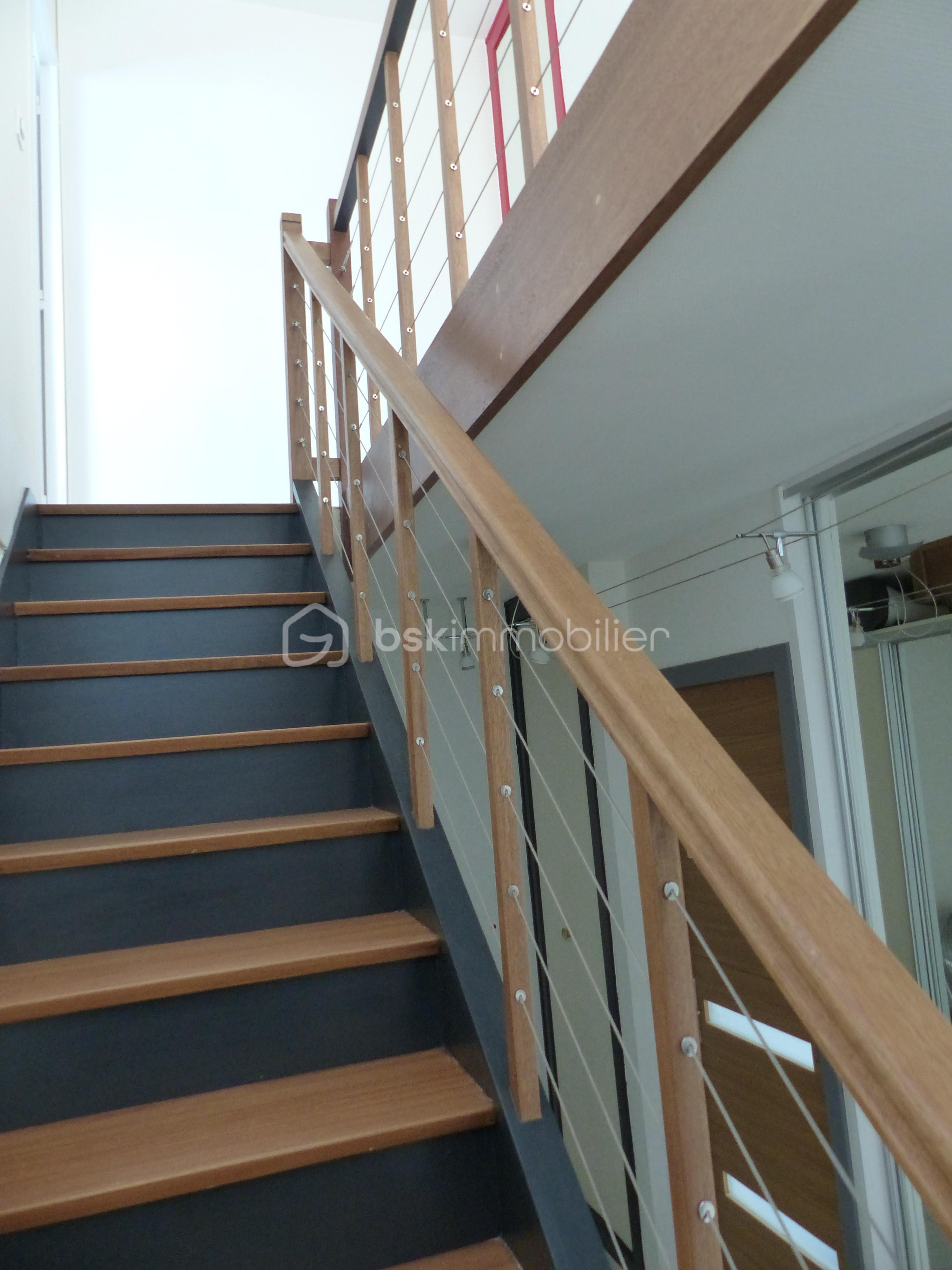 Duplex de 123 m² - 31-Escalier2.JPG