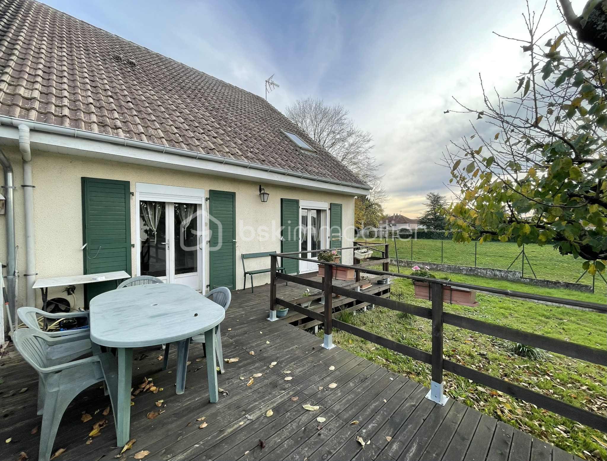 Maison traditionnelle de 88 m² - 5e68bd58-c897-4347-8c92-4c9b2481fd39.jfif