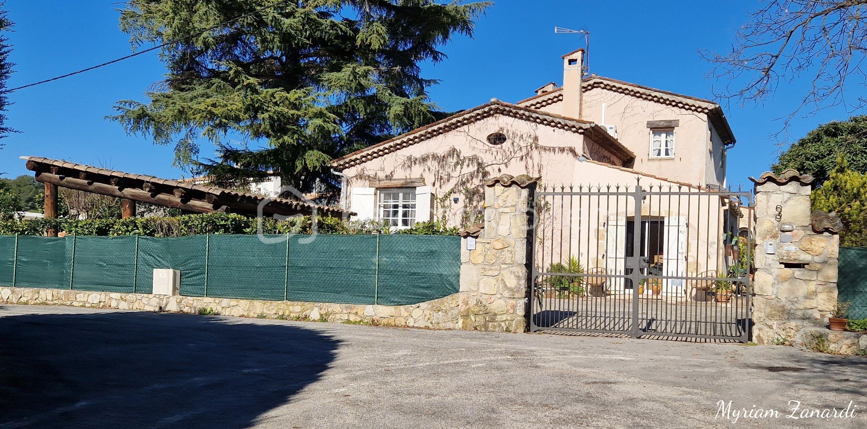 Maison de 187 m² - 1.jpg