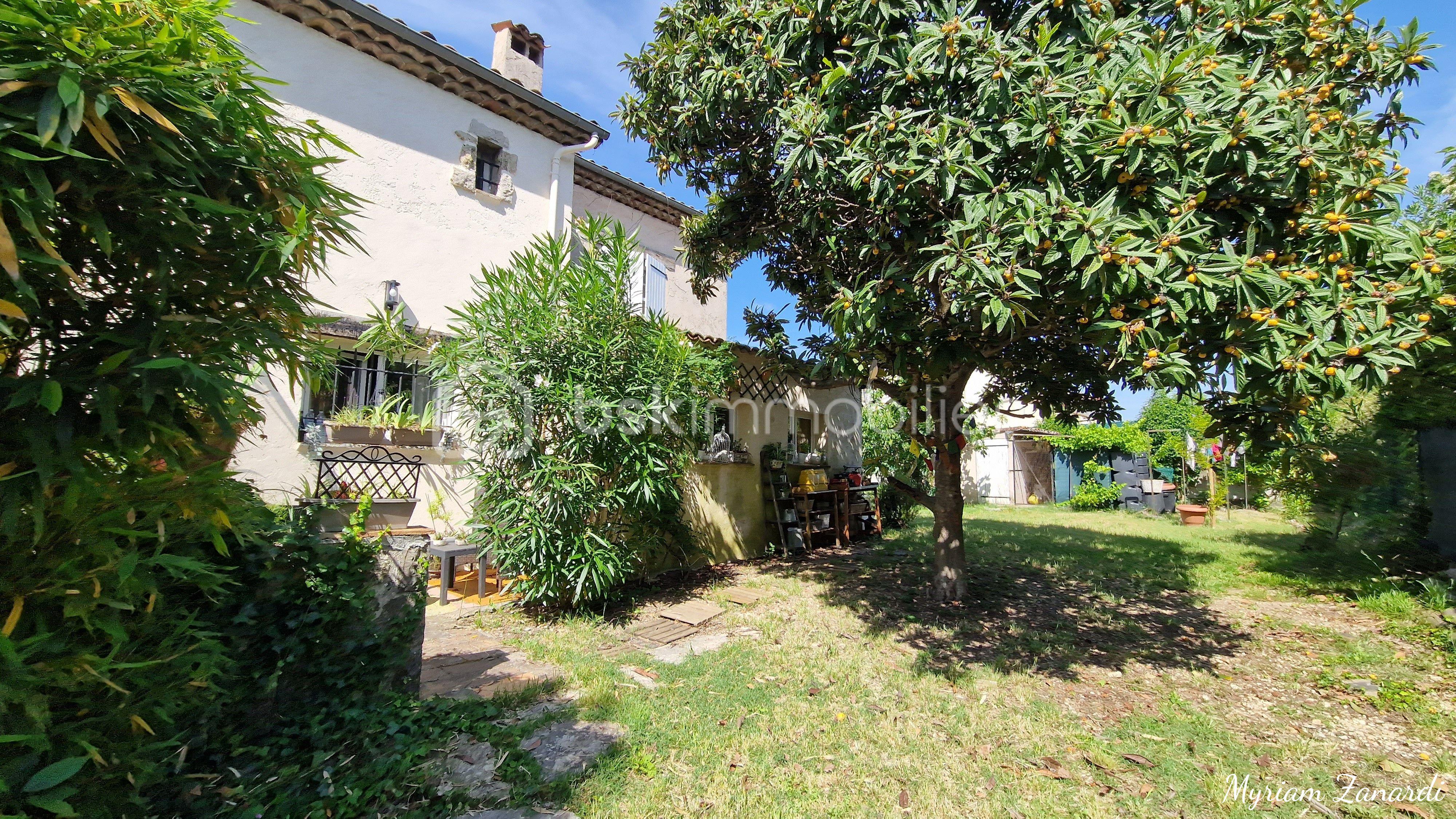 Maison de 187 m² - 3 (3).jpg