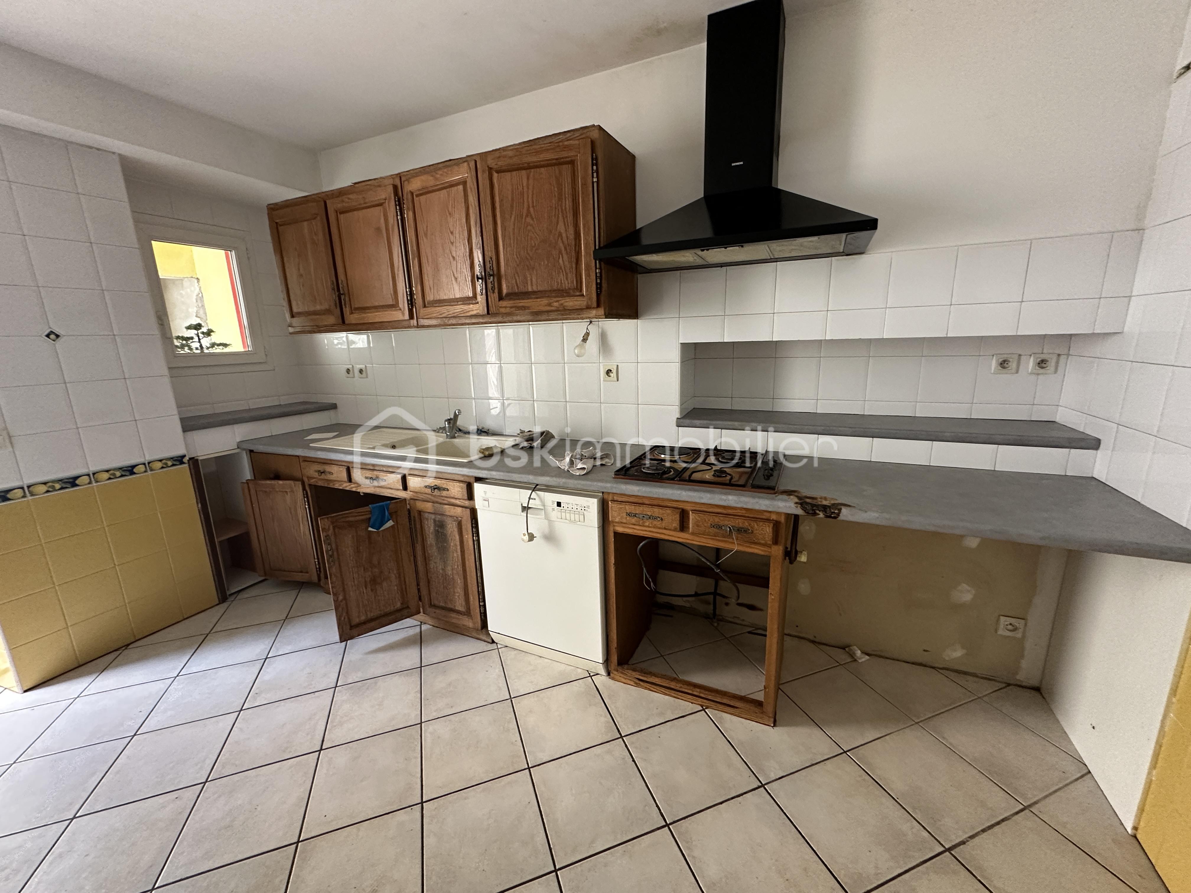 Immeuble mixte de 280 m² - IMG_6545.JPG