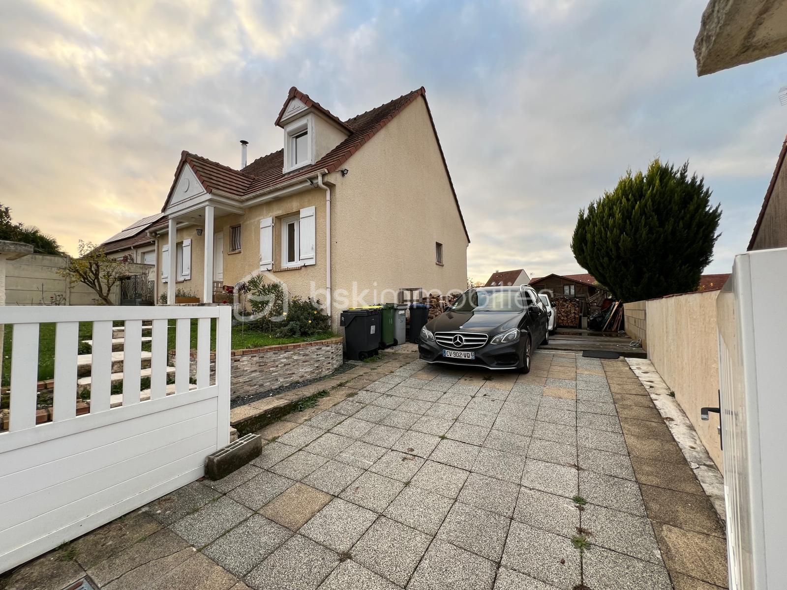 Maison de 115 m² - WhatsApp Image 2025-11-05 à 11.42.17_b10bf0b1.jpg