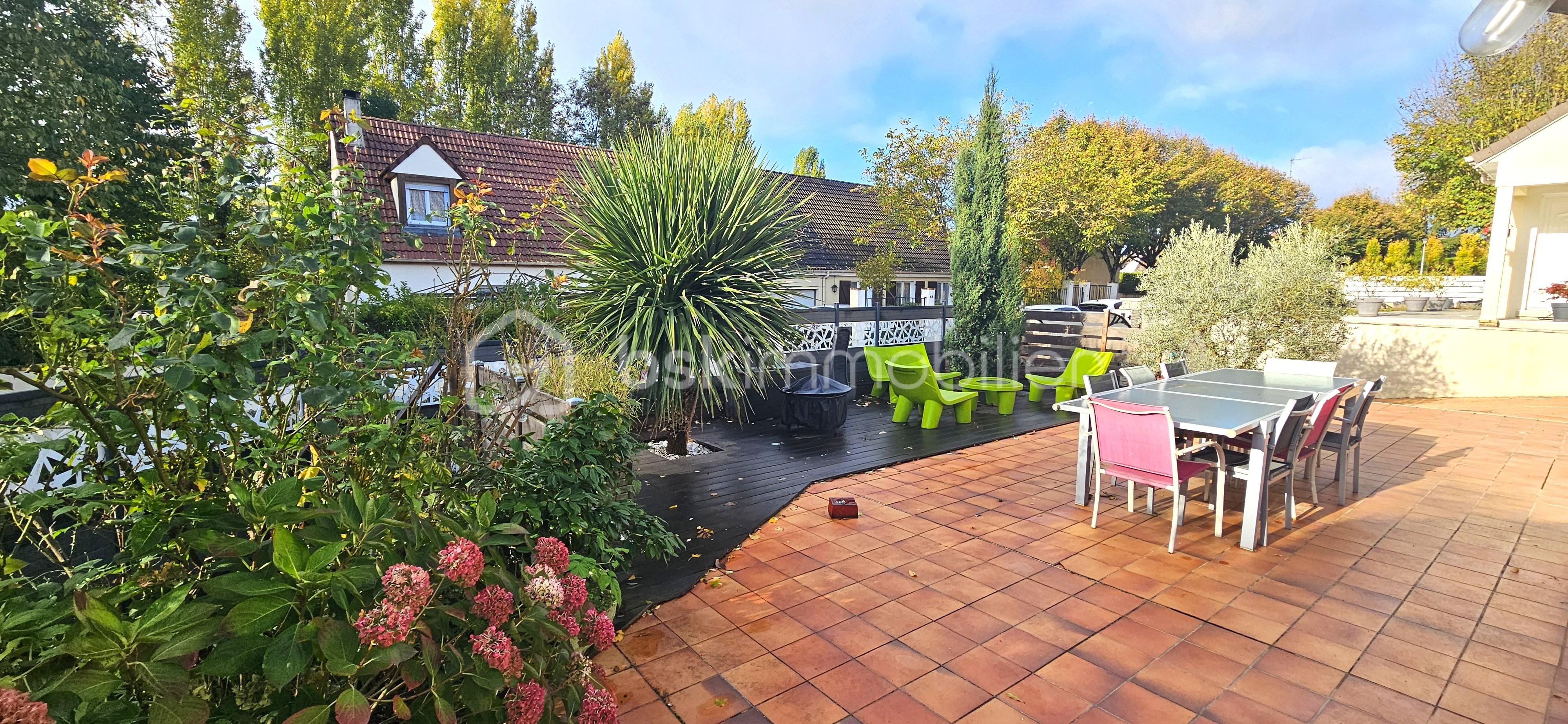 Maison de 130 m² - TERRASSE AV 2.jpg