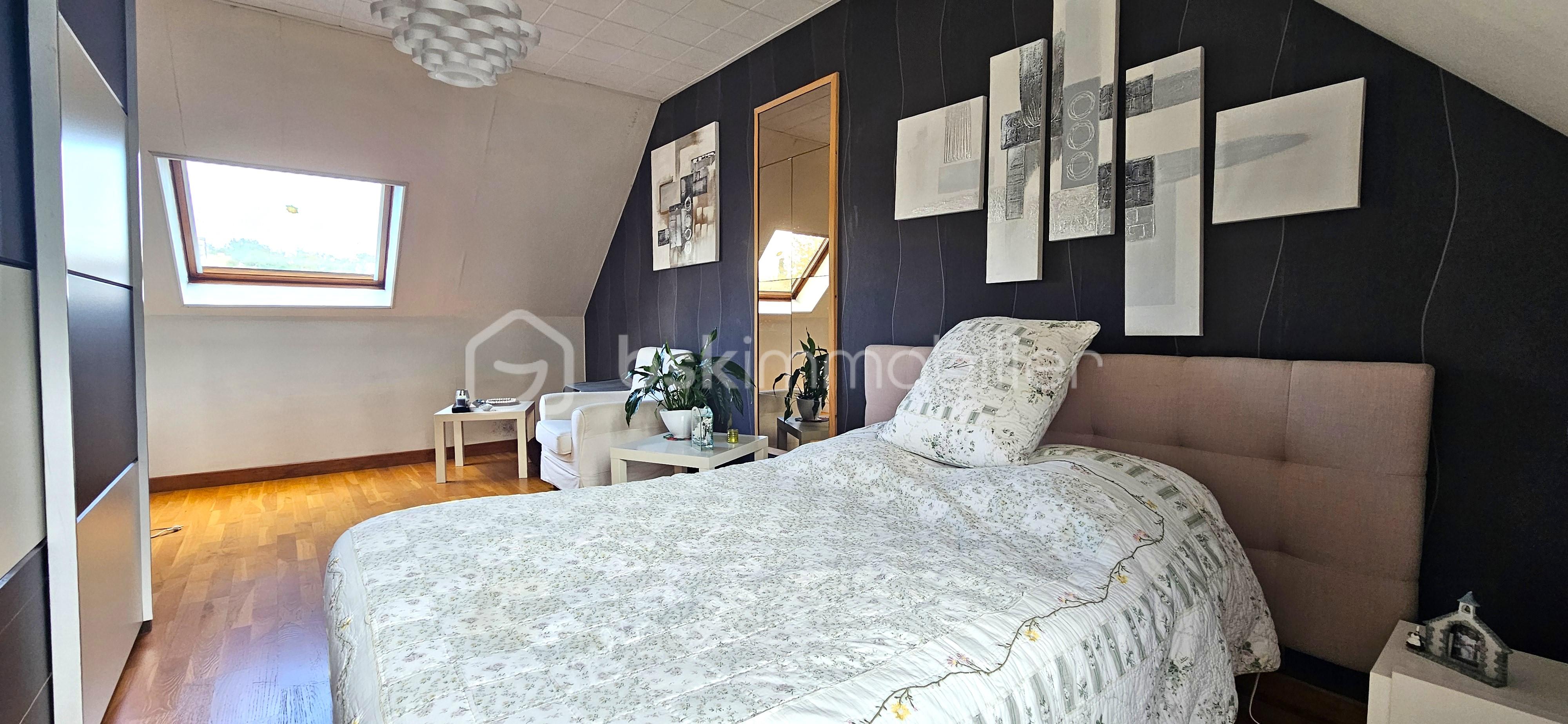 Maison de 130 m² - CHAMBRE 2.2.jpg