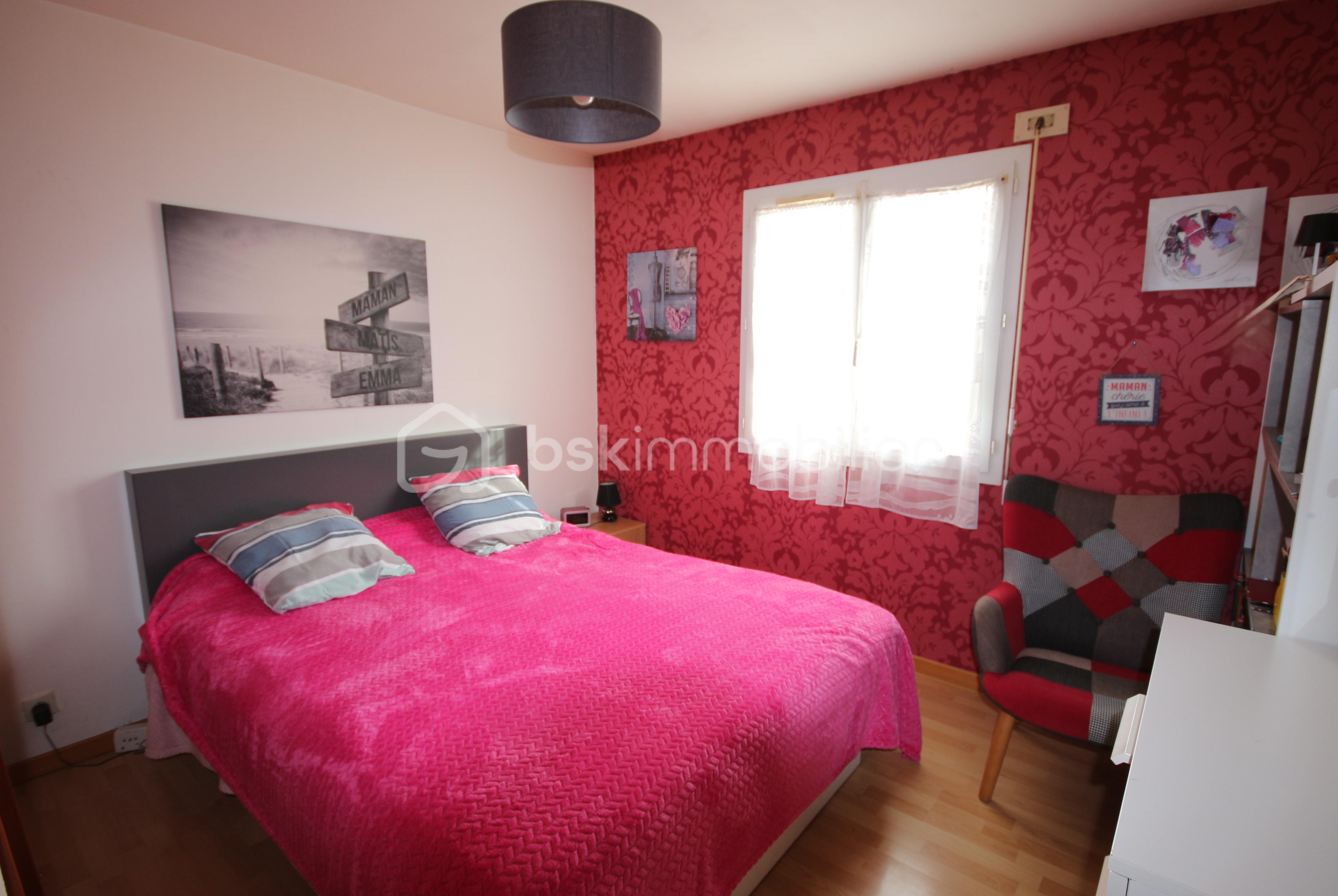 Maison de 100 m² - Chambre du rez-de-chaussée.JPG