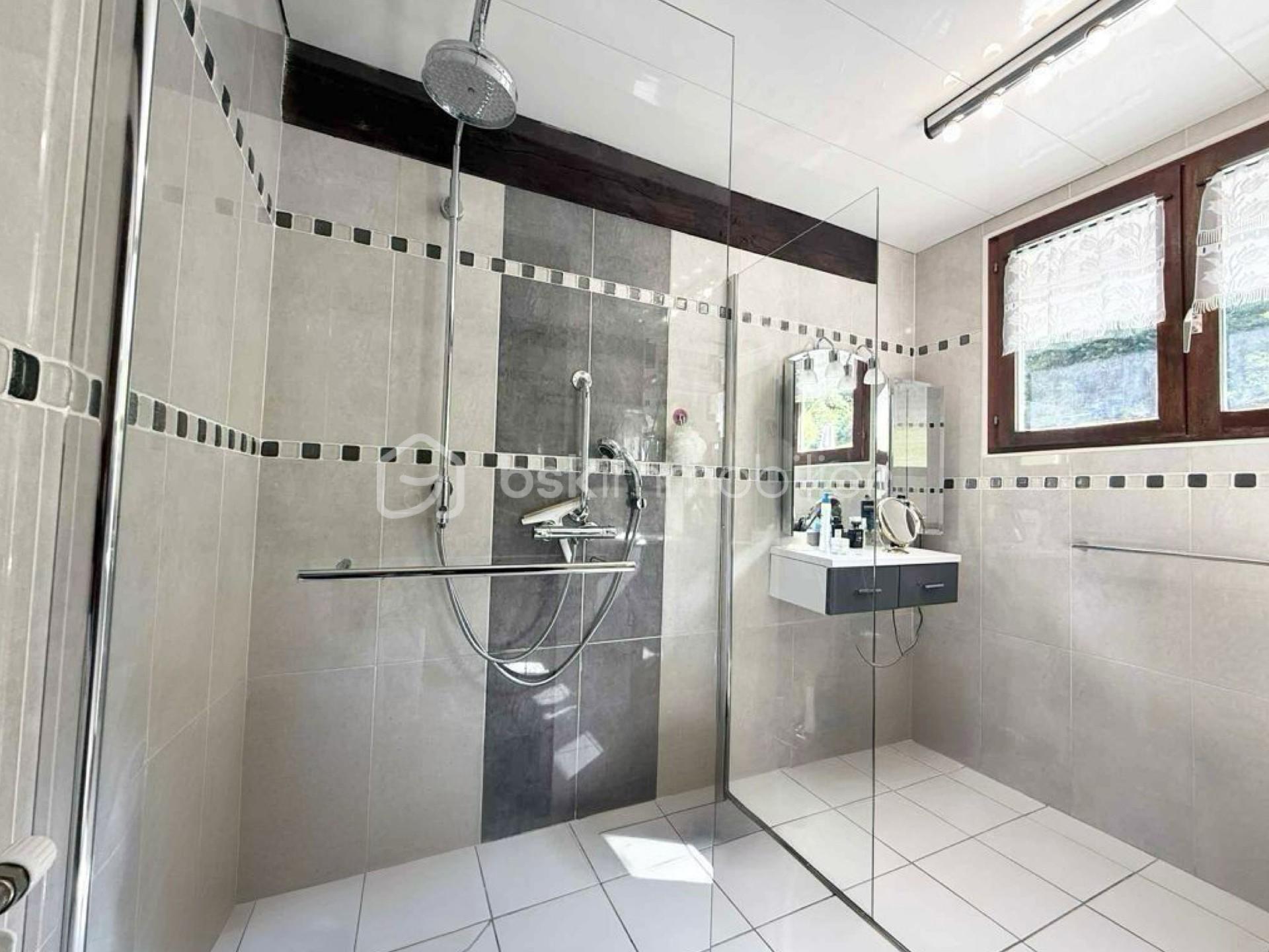 Maison de 127 m² - thumbnail_IMG_0781.jpg