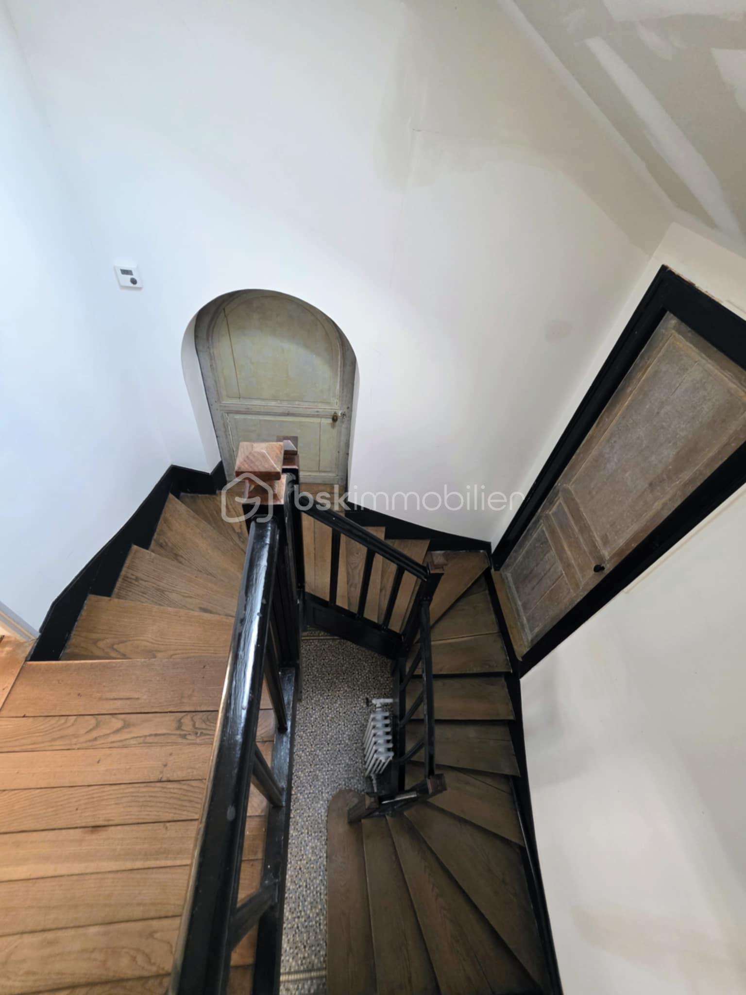 Maison de 190 m² - 67153e15-42bd-41c4-9984-f5b9aa716ff8.jpg