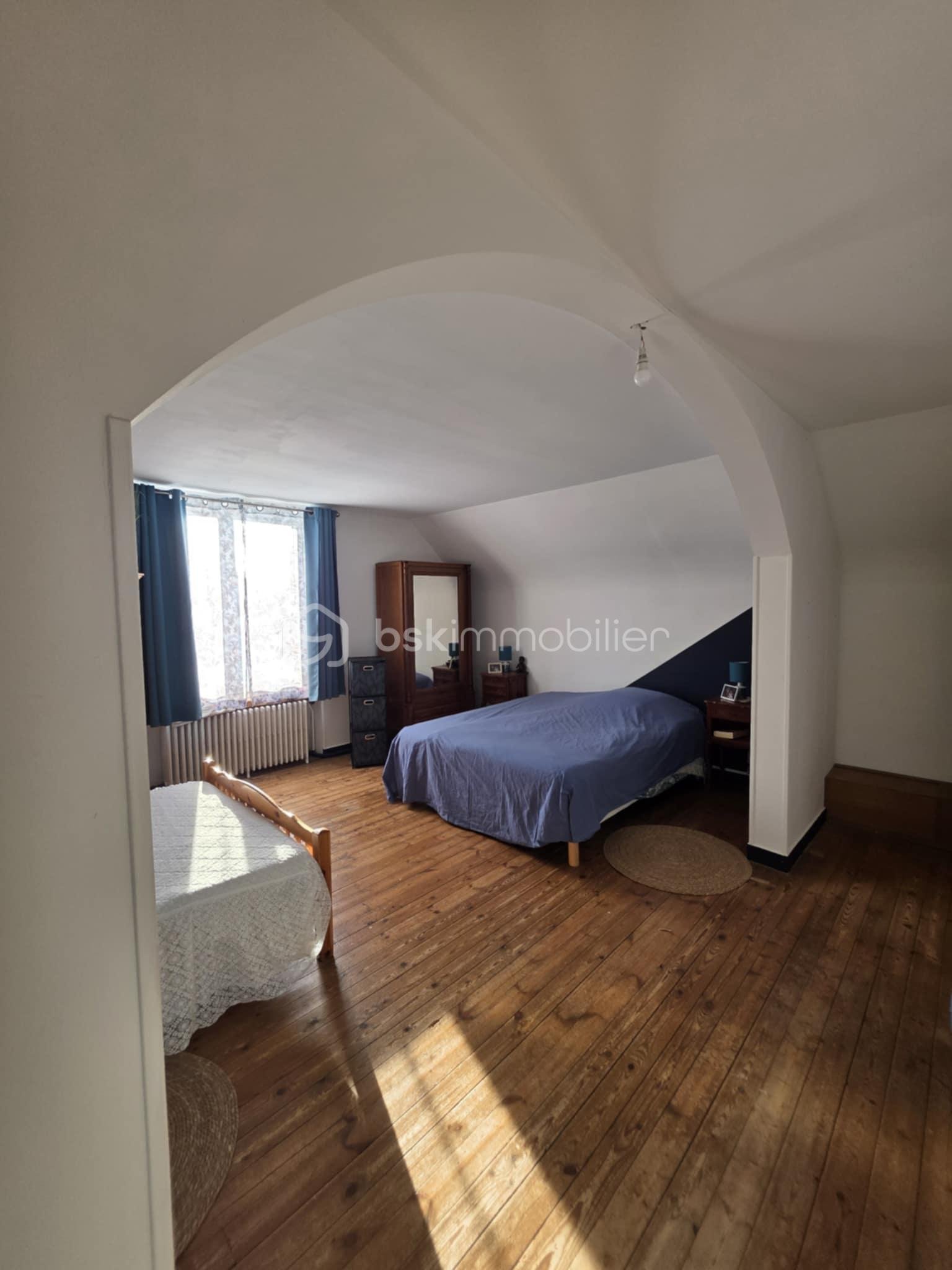 Maison de 190 m² - 104da2d5-5bf4-4ca6-9bc7-431abdd6e068.jpg