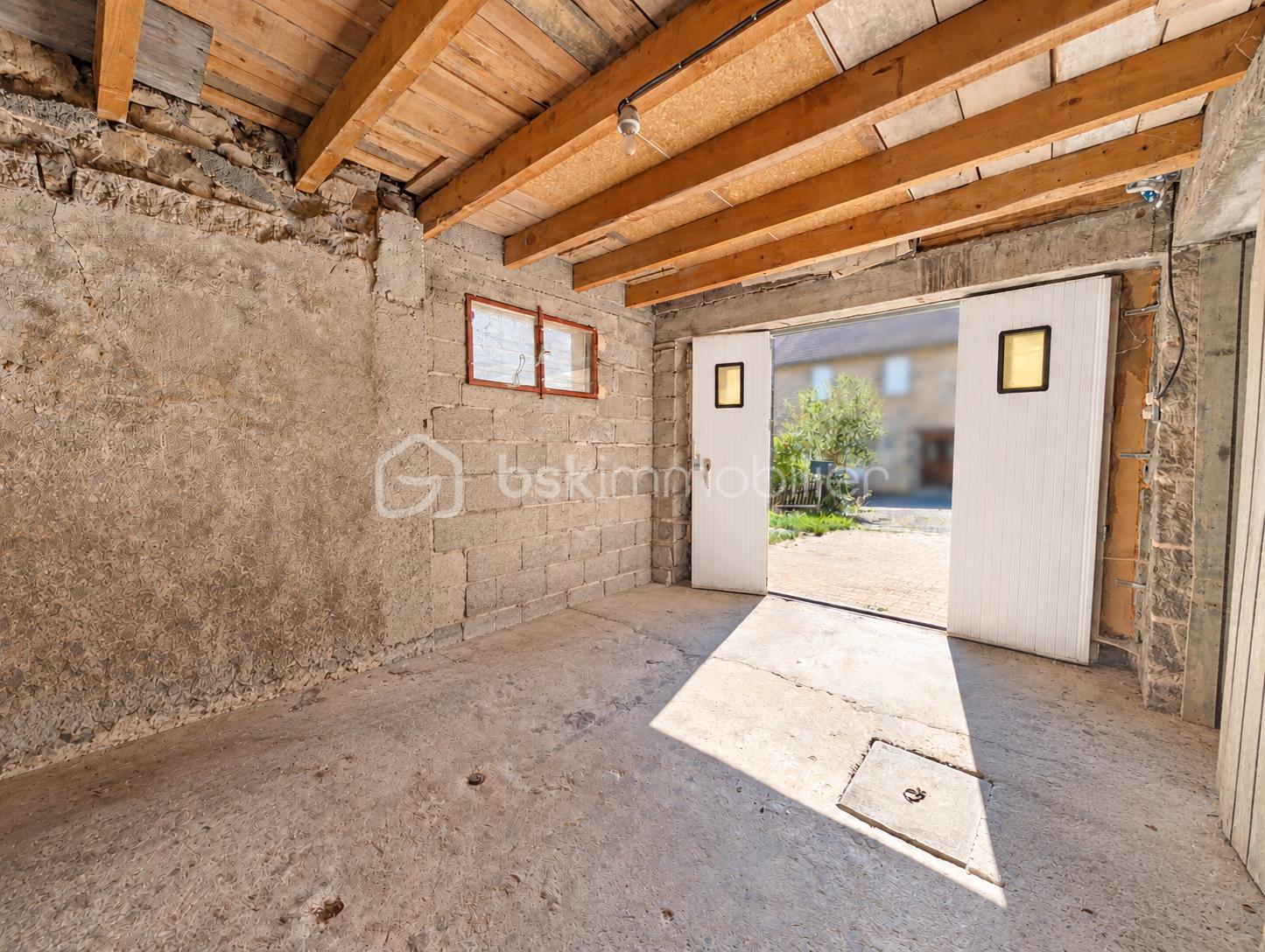 Garage intérieur.png