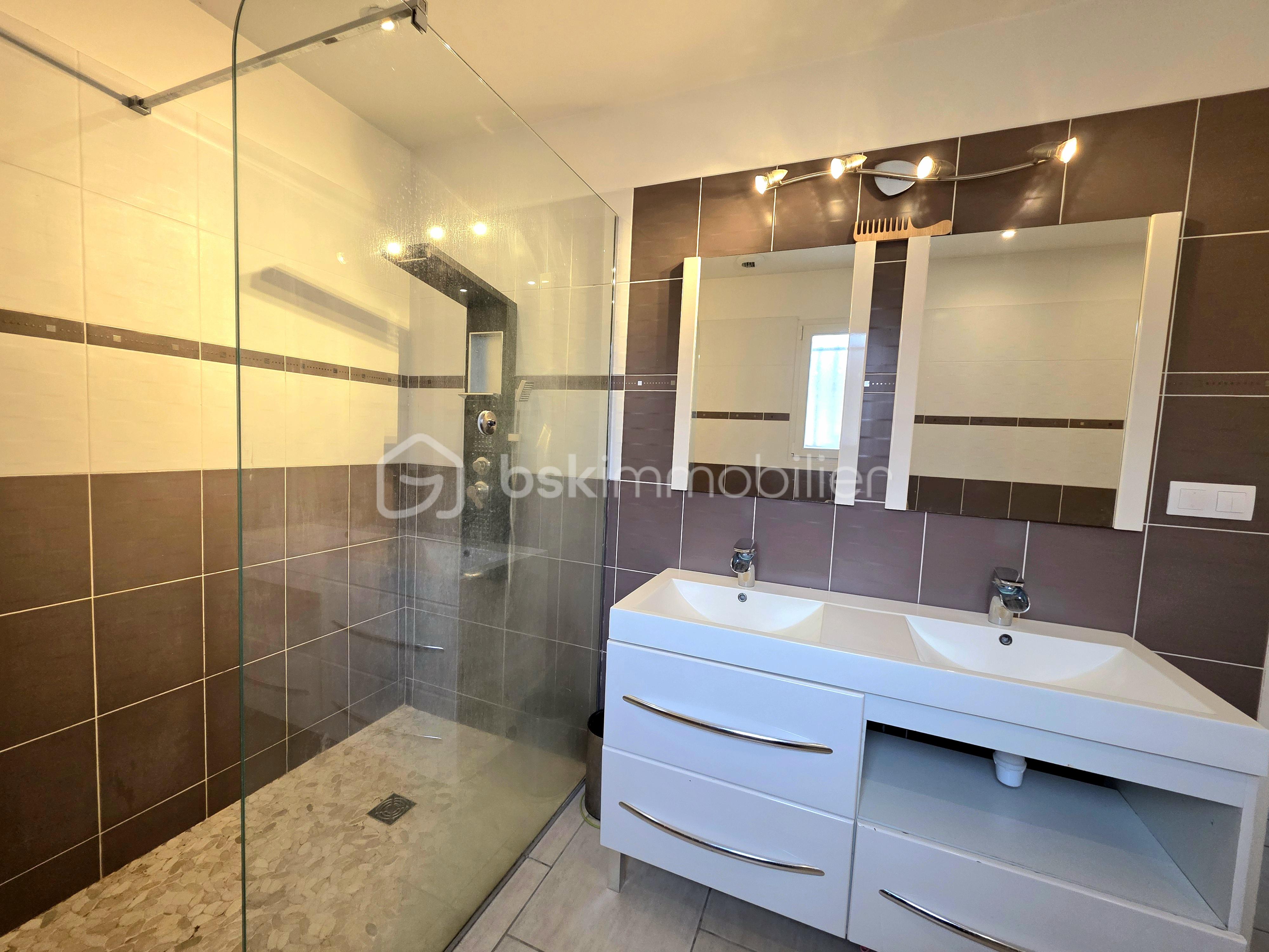 Maison de 143 m² - 20251204_133242.jpg