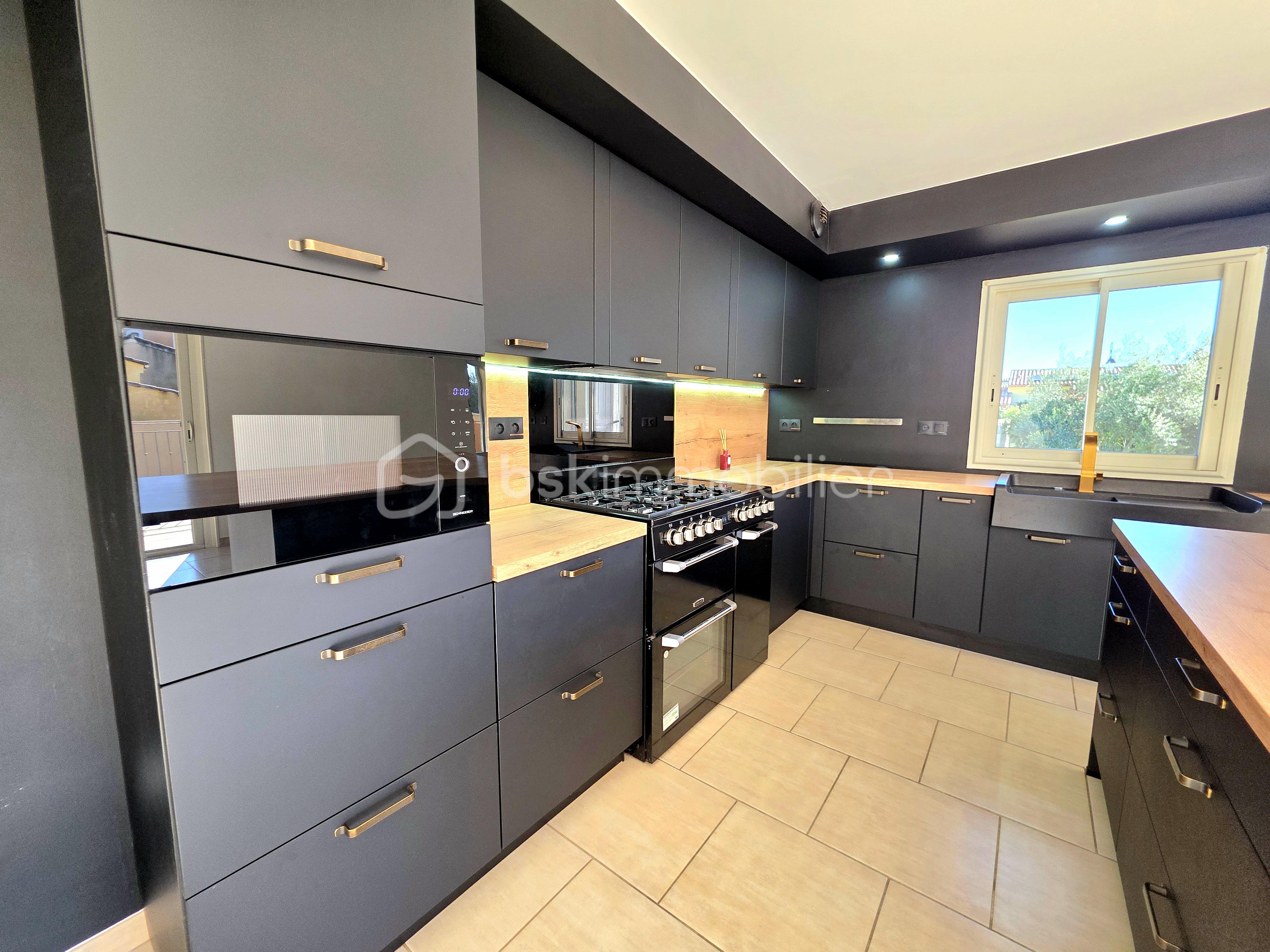 Maison de 143 m² - 20251208_112257.jpg