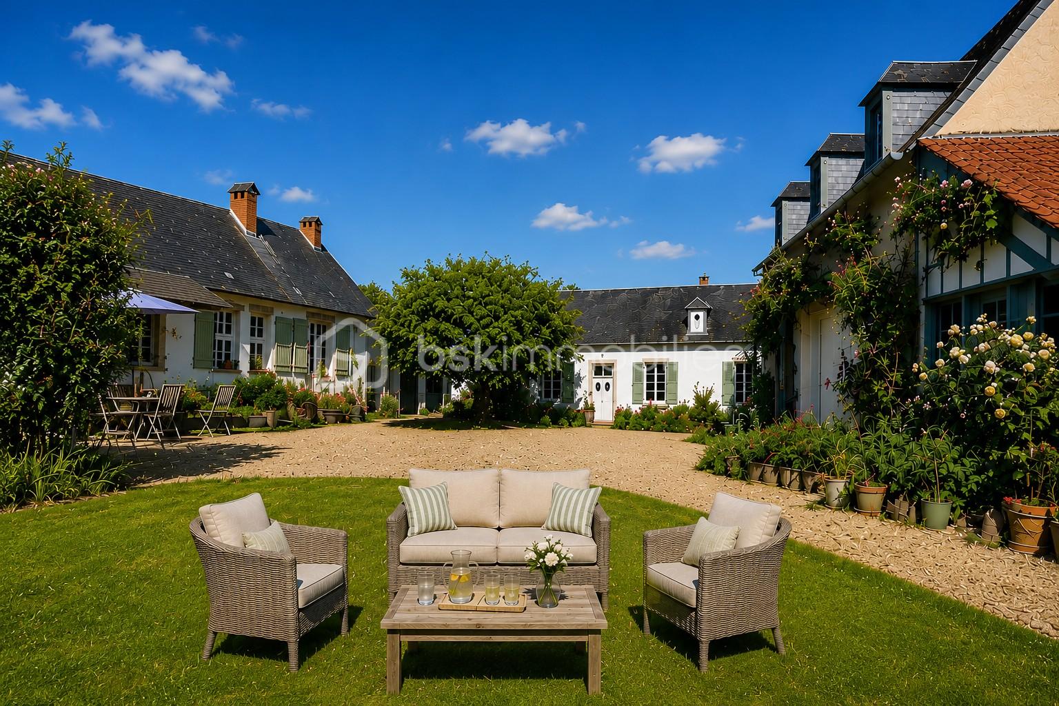 1 LE BOTTIN IMMOBILIER Cour interieur et façades 1.jpg