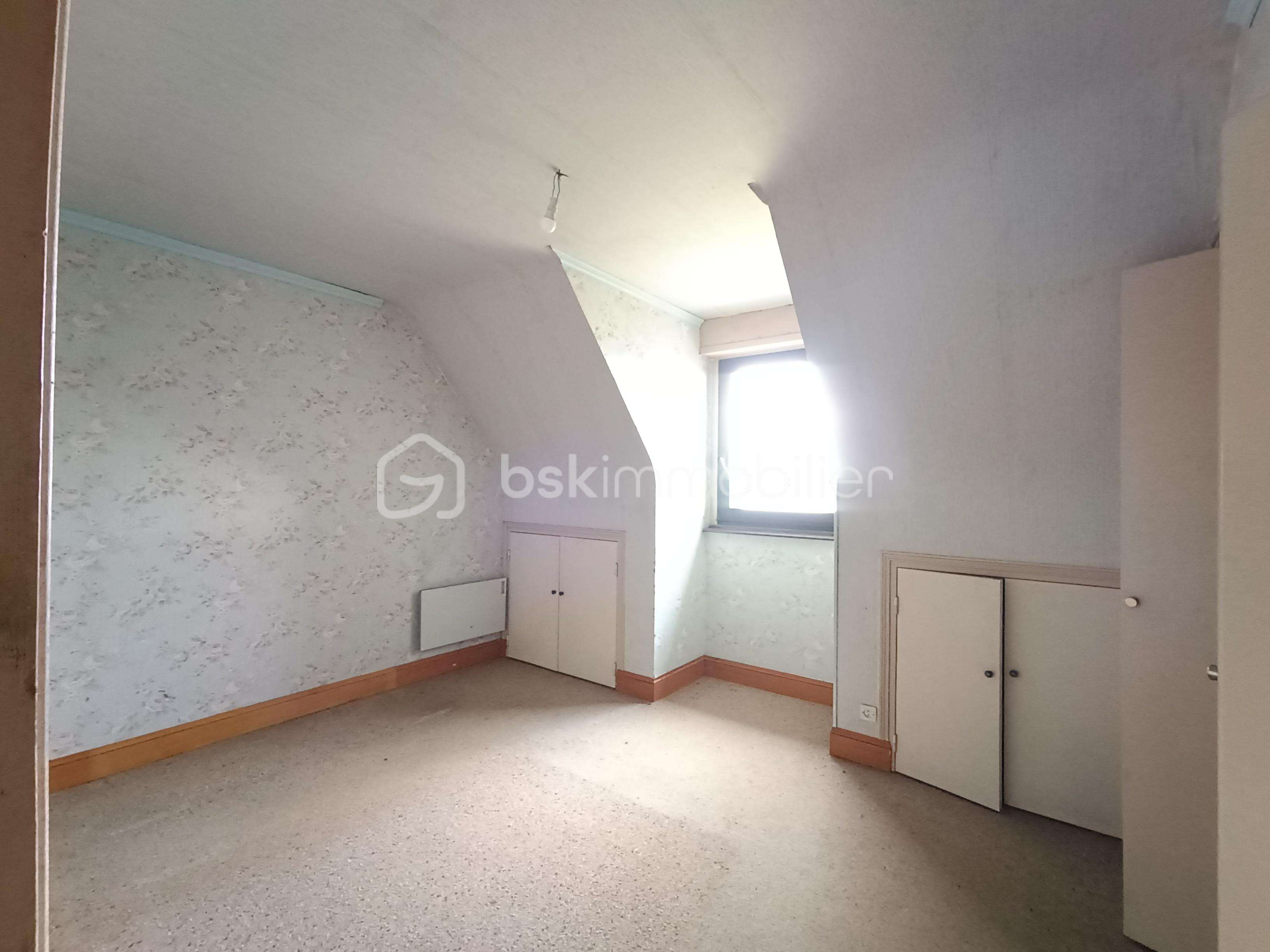 Maison en pierre de 137 m² - 3zUBO2p5UKVtut7sTIaW0PWh02uTF4tox9IkB798.jpg