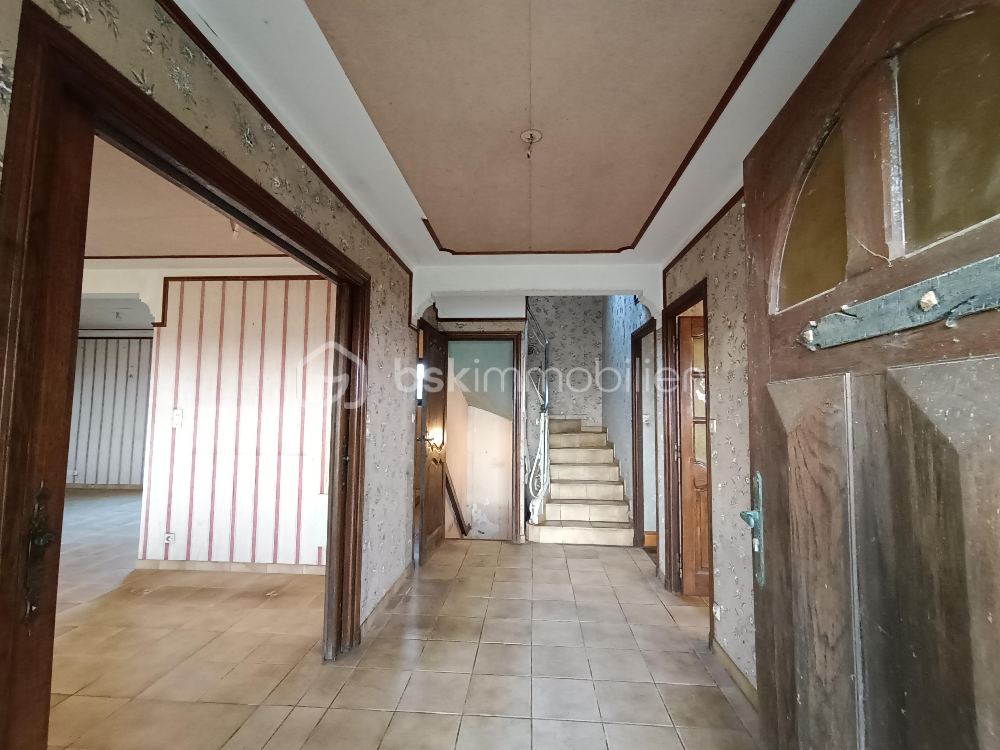 Maison en pierre de 137 m² - vGGY9deYLJaqEvtevUpVJkU3qde9kaCrd1wTF7Fn.jpg